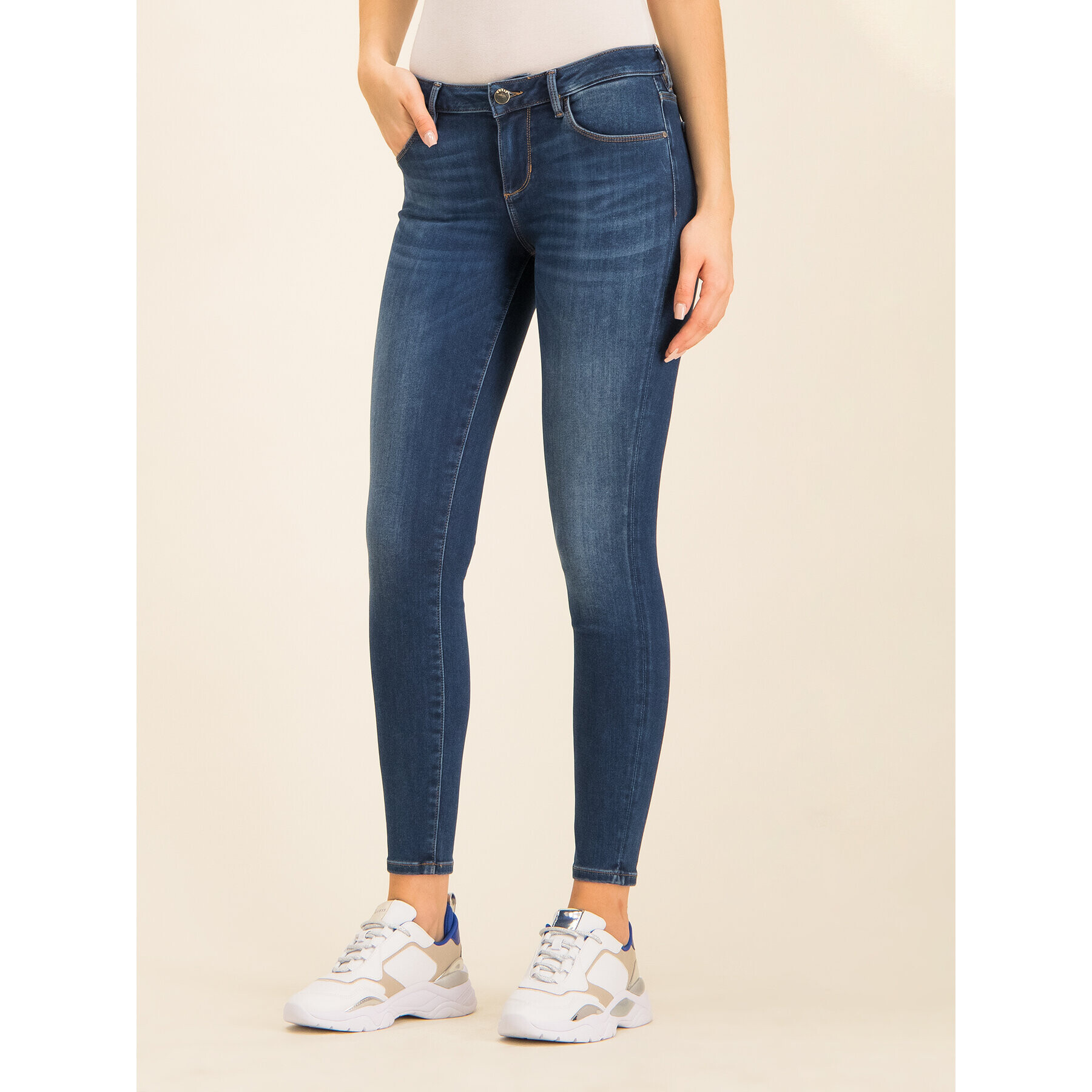 Guess Blugi Skinny Fit Annette W94A99 D2R73 Bleumarin Skinny Fit - Pled.ro