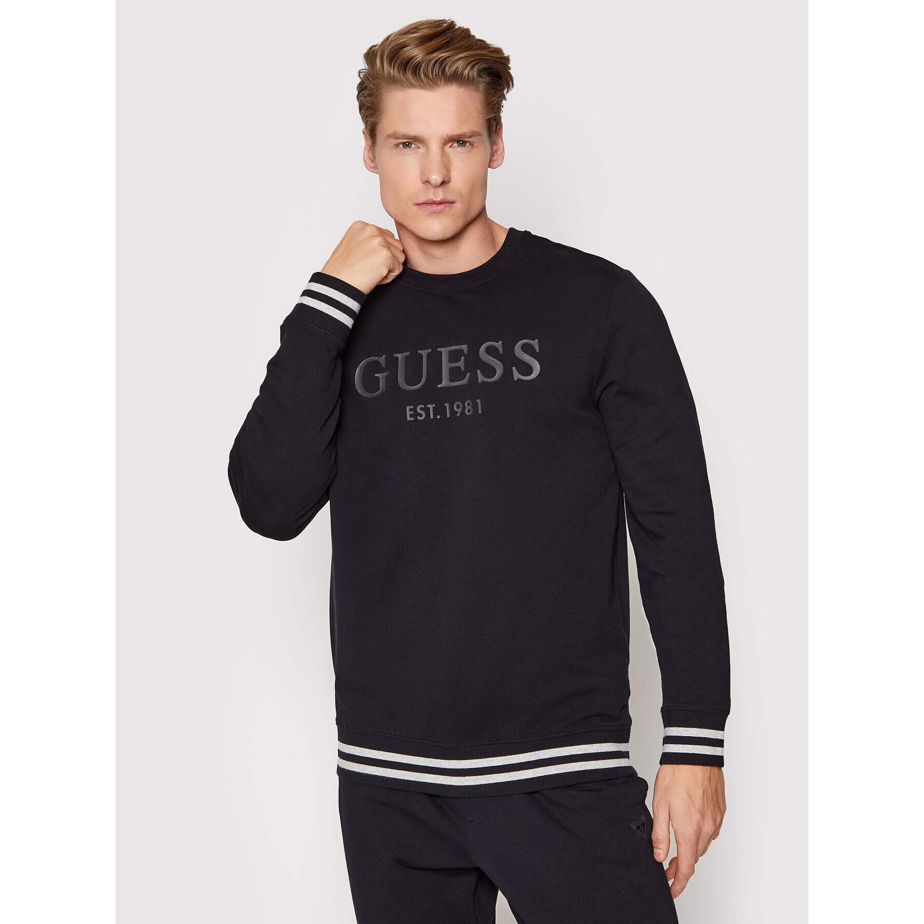 Guess Bluză Beau M2RQ08 K6ZS1 Negru Slim Fit - Pled.ro