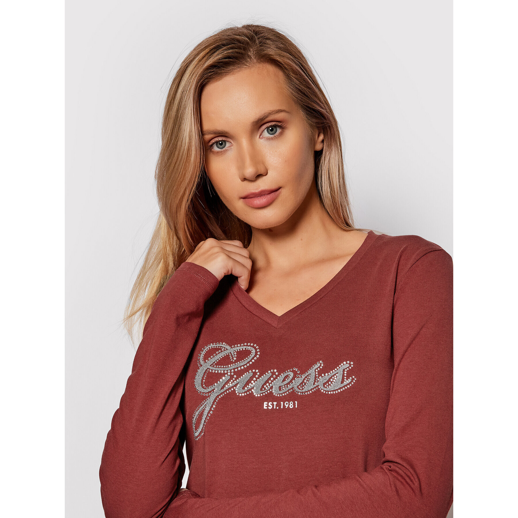 Guess Bluză Iradi W1BI01 J1311 Maro Regular Fit - Pled.ro