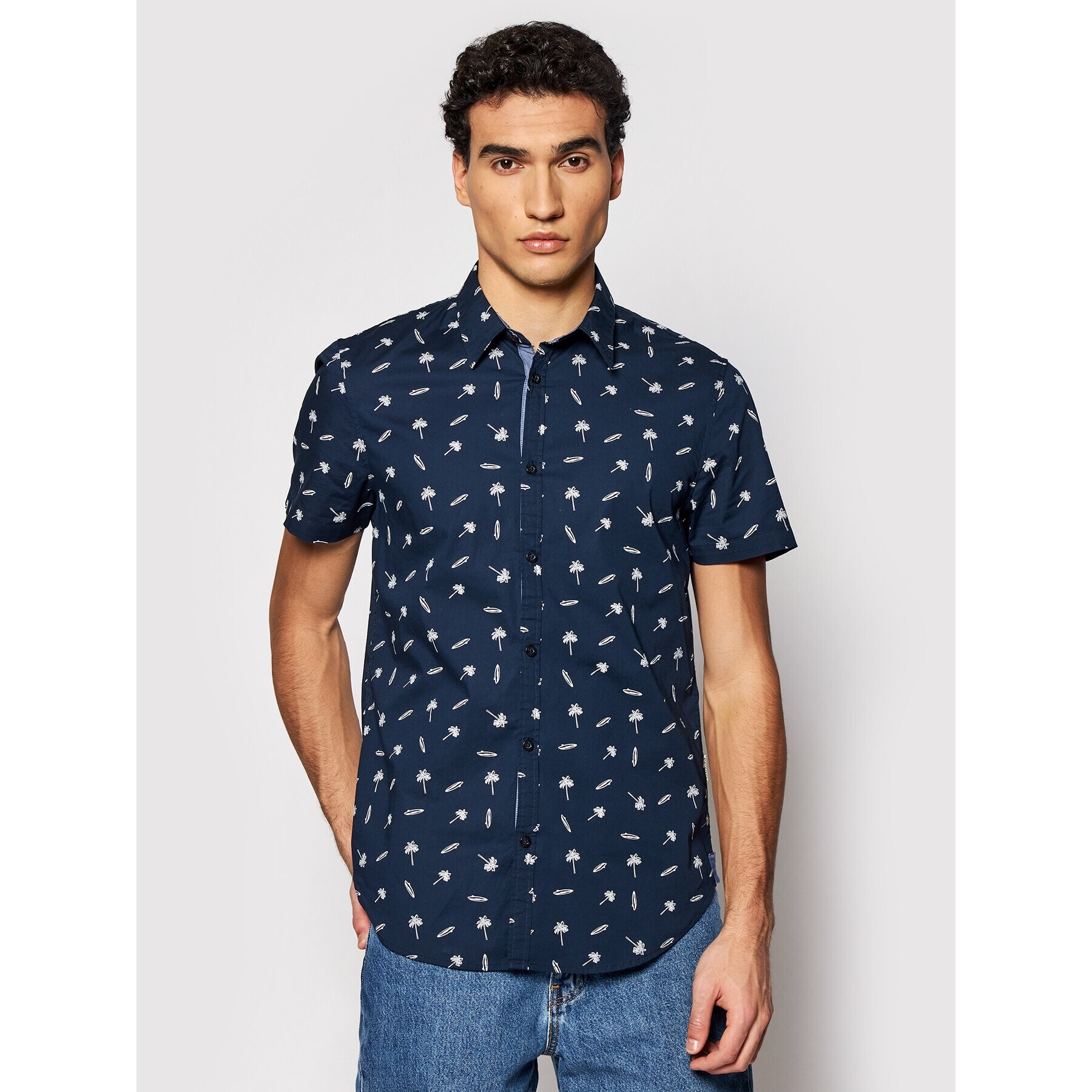 Guess Cămașă M1GH21 W8BX1 Bleumarin Slim Fit - Pled.ro