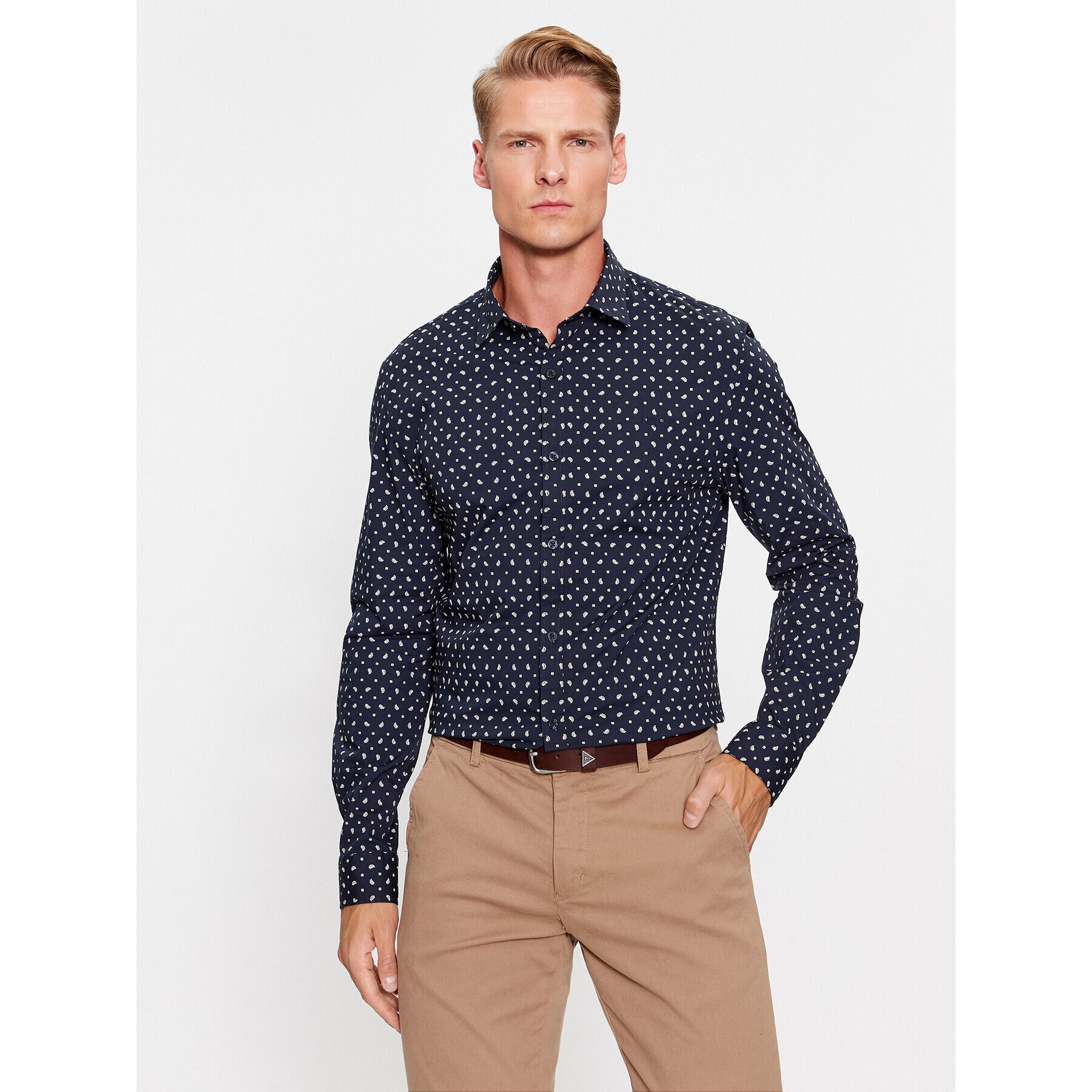 Guess Cămașă M3BH55 W8BX1 Bleumarin Slim Fit - Pled.ro