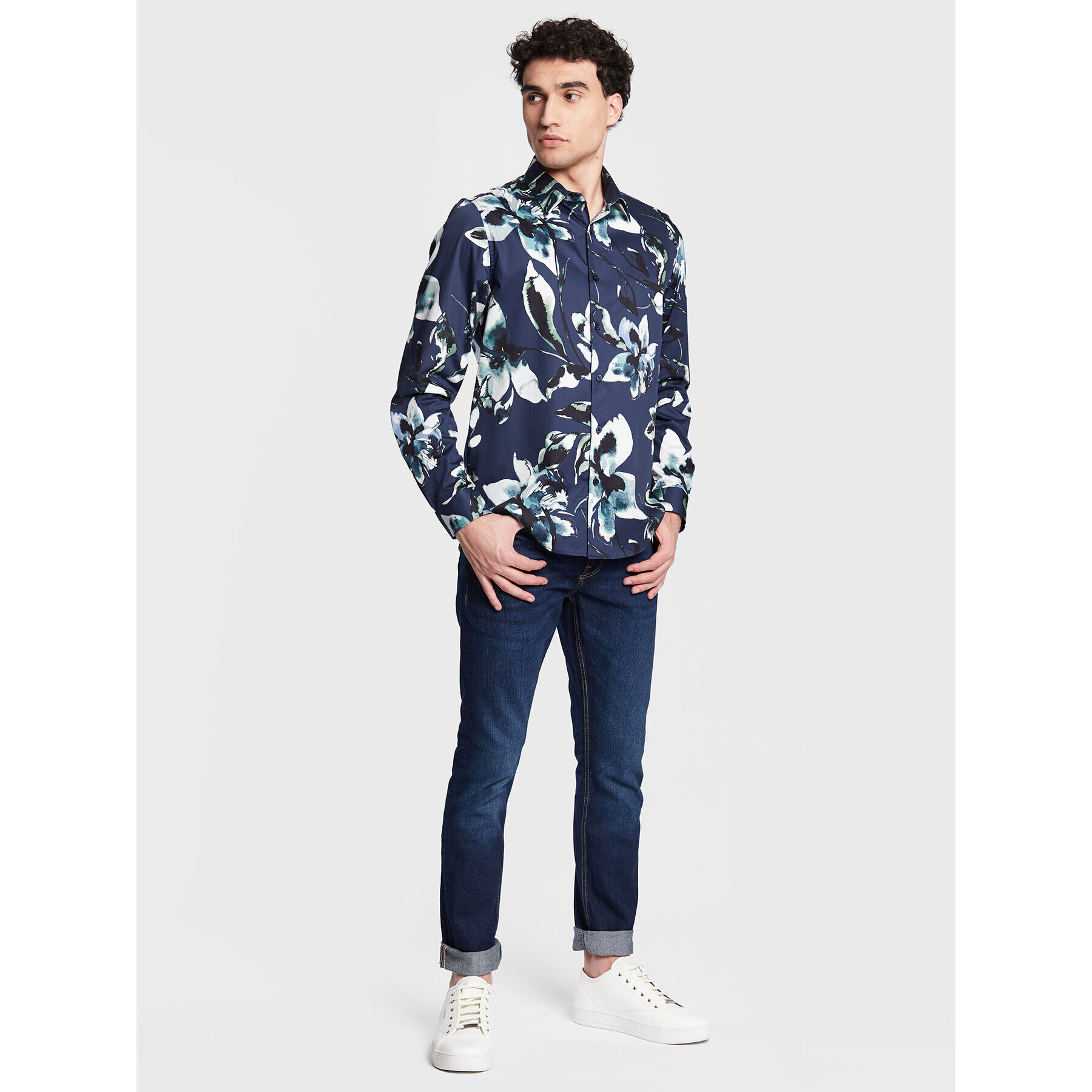 Guess Cămașă M3GH24 W7N50 Bleumarin Slim Fit - Pled.ro