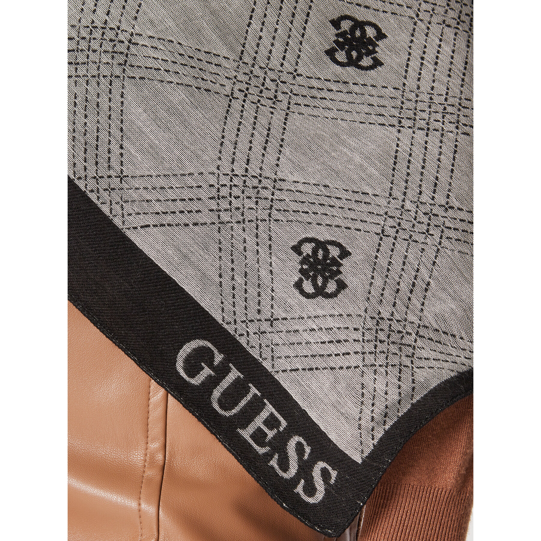 Guess Fular AW9086 POL03 Negru - Pled.ro