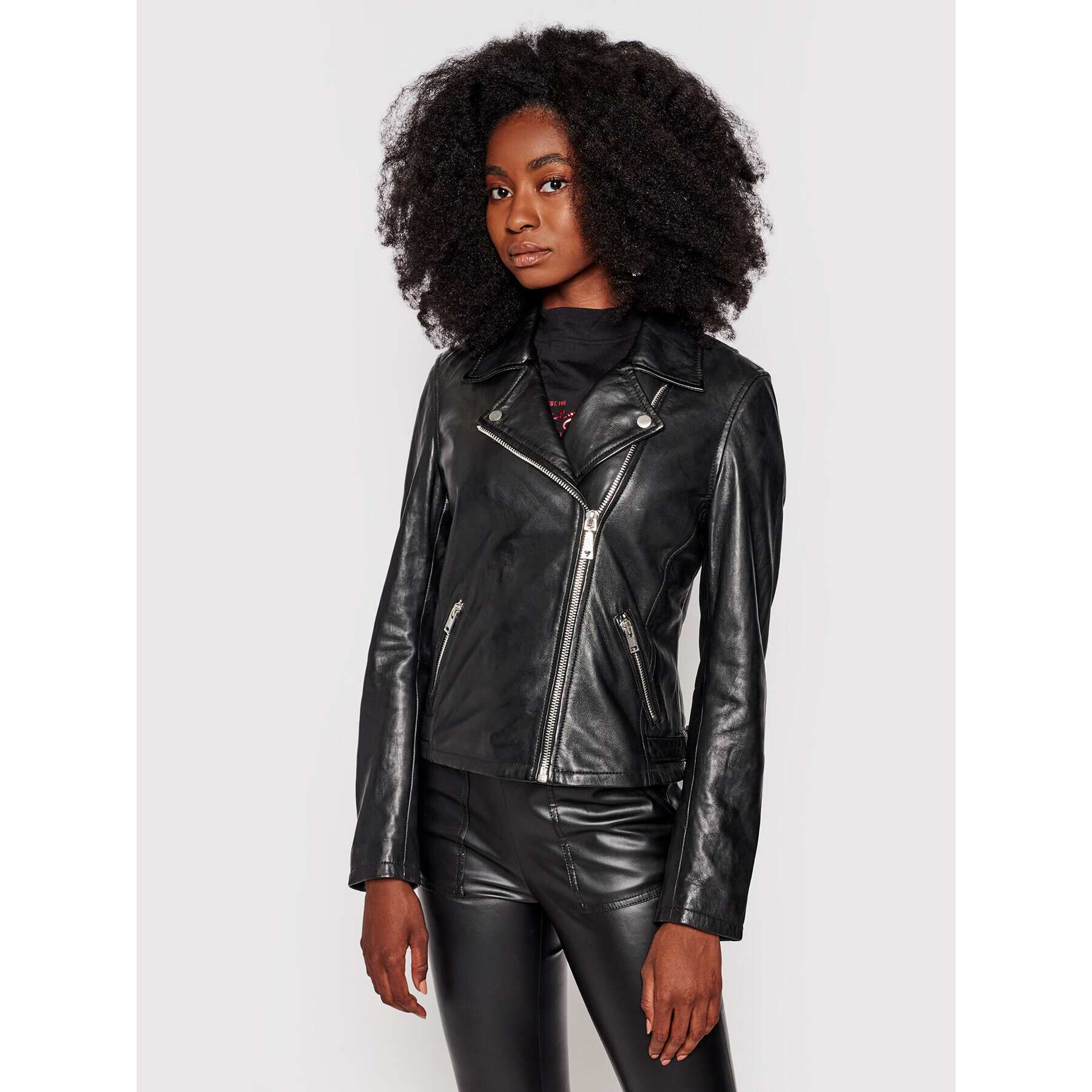 Guess Geacă de piele Moto W0RN00 R0O00 Negru Slim Fit - Pled.ro