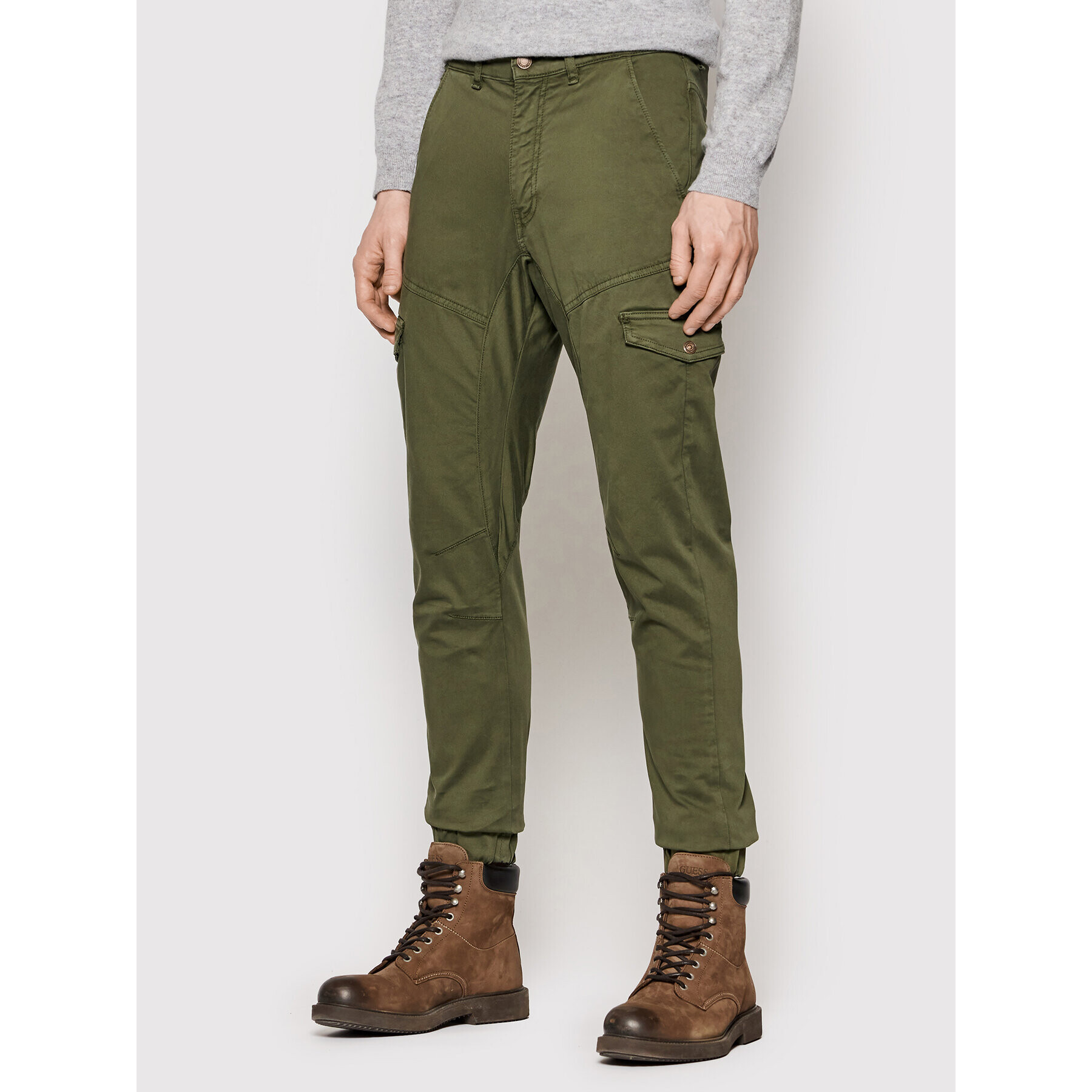 Guess Joggers New Combat M1BB17 WDD52 Verde Slim Fit - Pled.ro