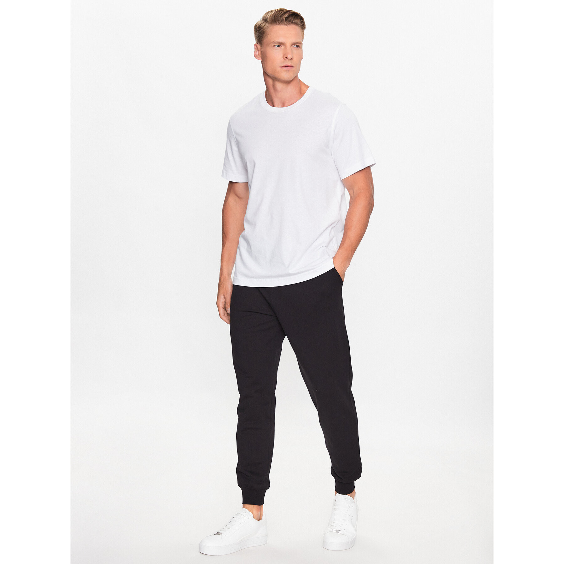 Guess Joggers U3YB00 KBS91 Negru Regular Fit - Pled.ro