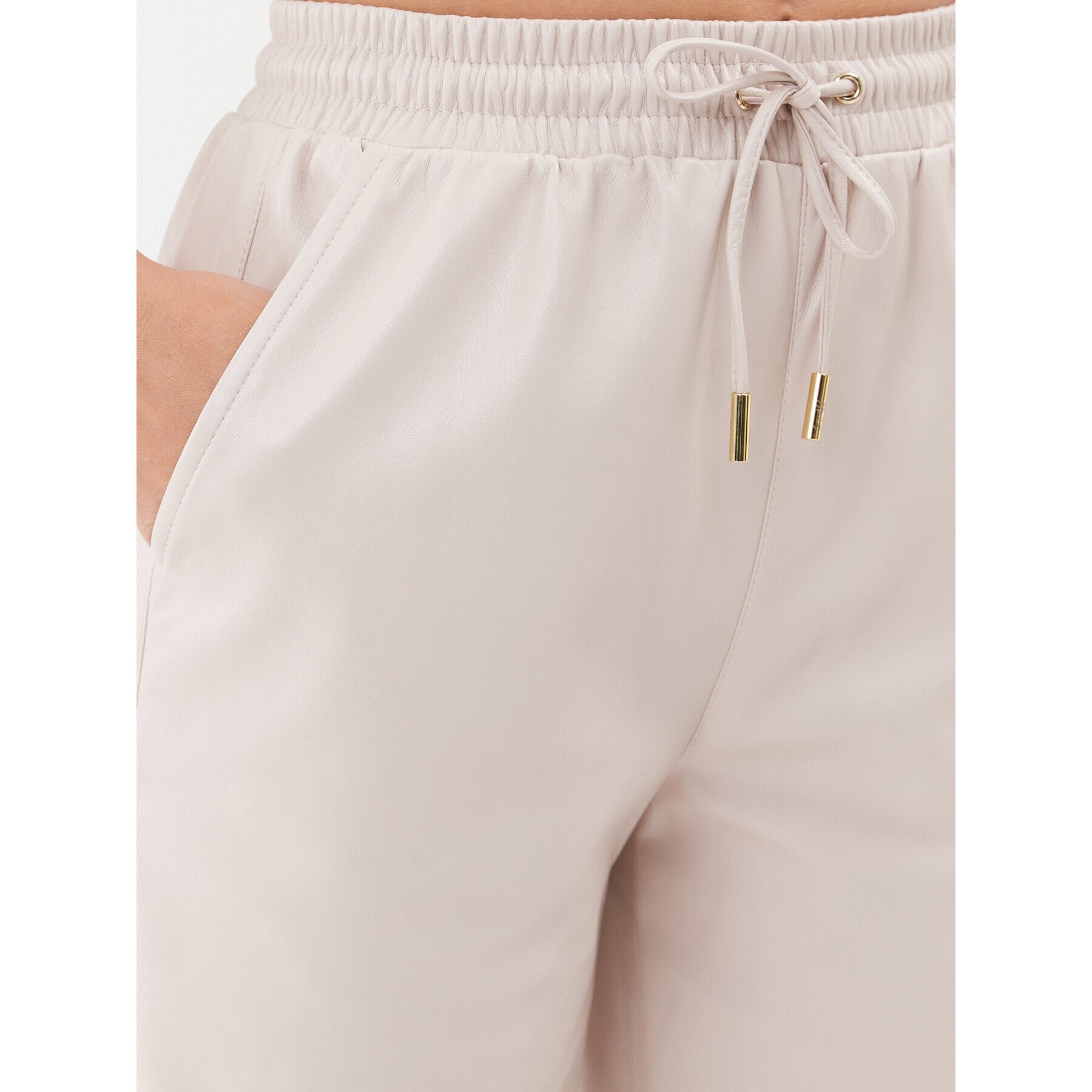 Guess Pantaloni din imitație de piele New Viola W3BB44 WF8Q0 Bej Regular Fit - Pled.ro