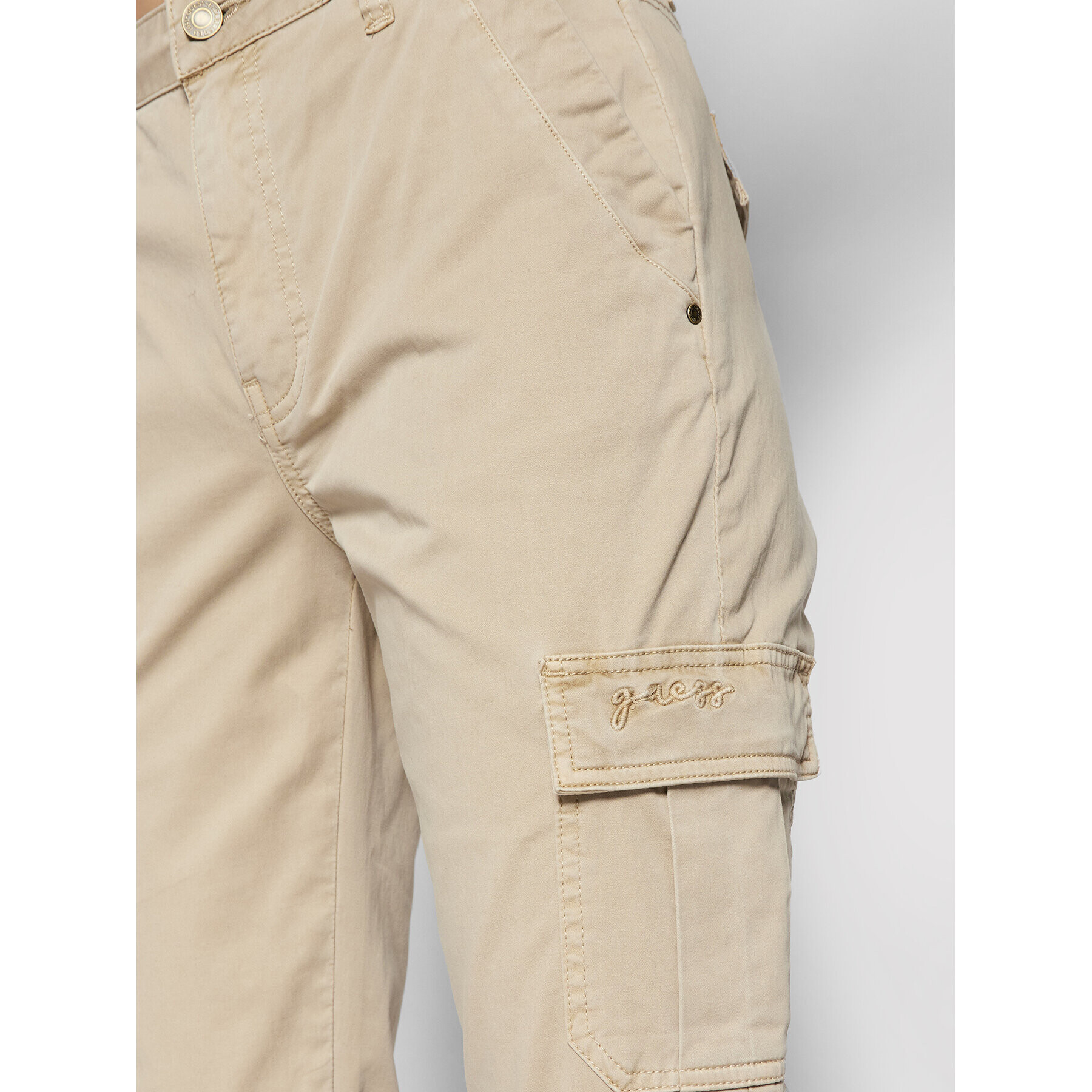 Guess Pantaloni din material W2RB0F WDPA4 Bej Regular Fit - Pled.ro