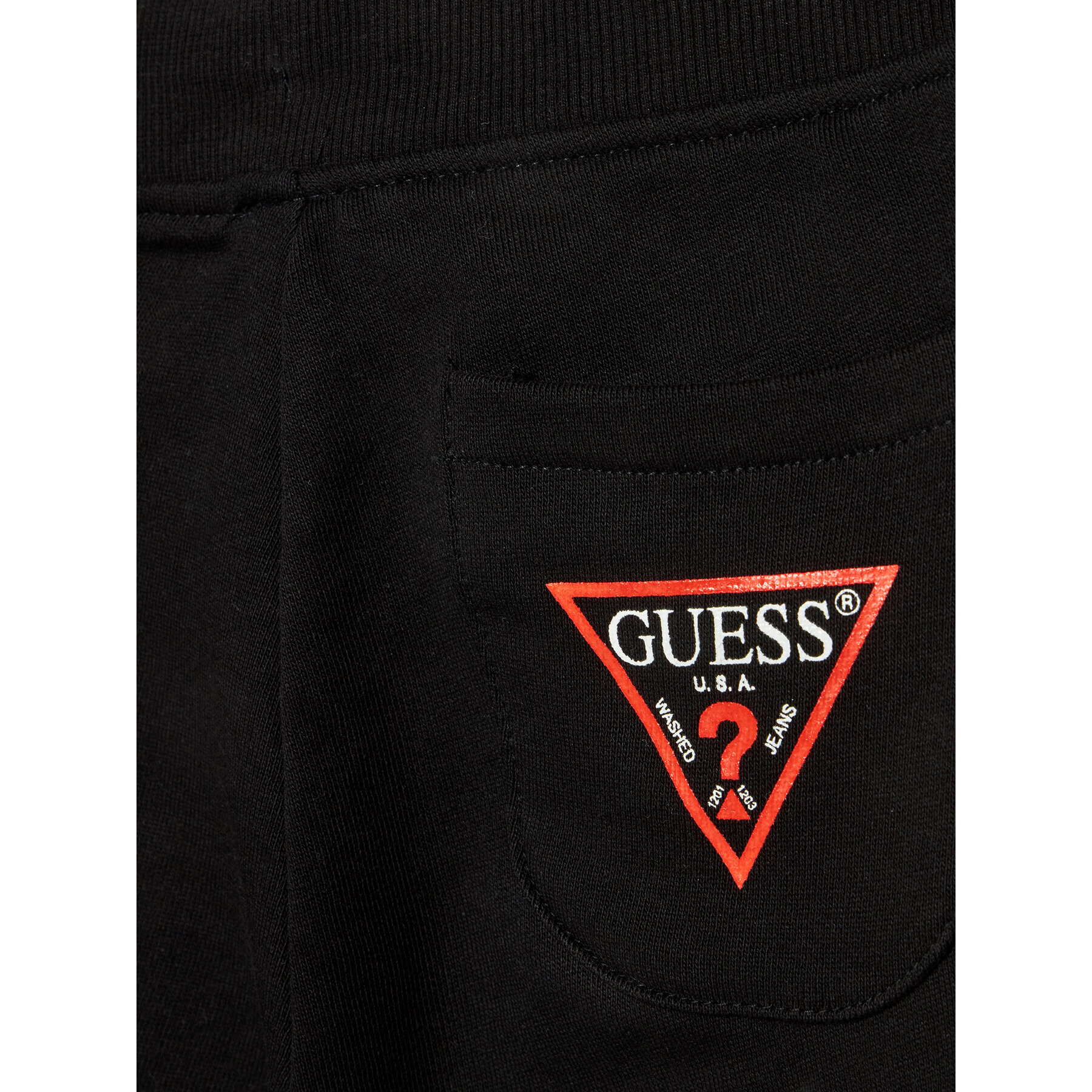 Guess Pantaloni scurți sport N93Q18 KAUG0 Negru Regular Fit - Pled.ro