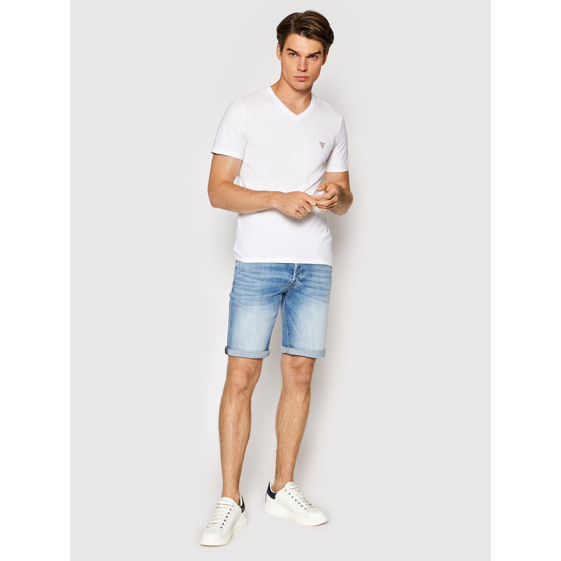 Guess Pantaloni scurți de blugi M1GD01 D4B73 Albastru Slim Fit - Pled.ro