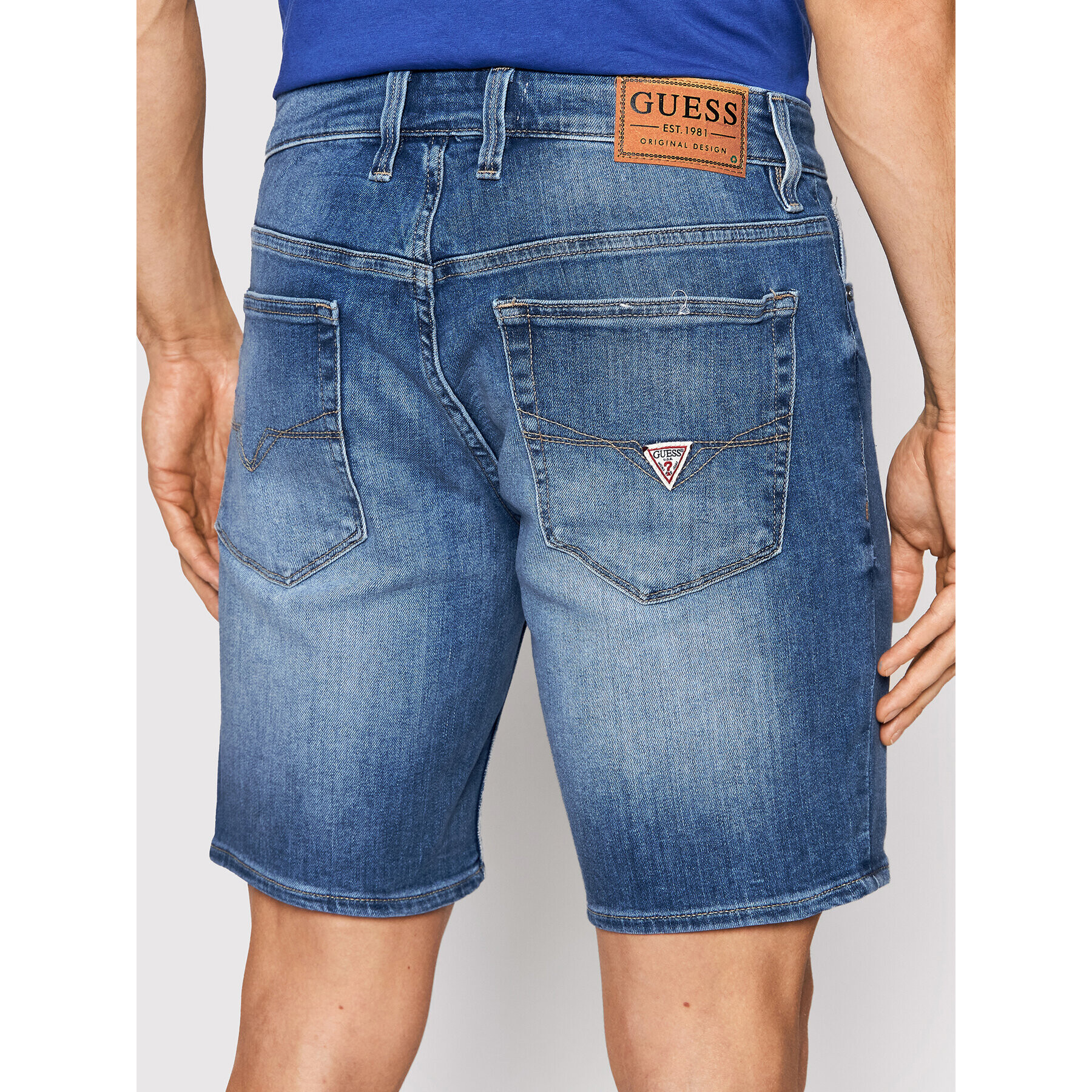 Guess Pantaloni scurți de blugi M2GD03 D4GV6 Albastru Regular Fit - Pled.ro