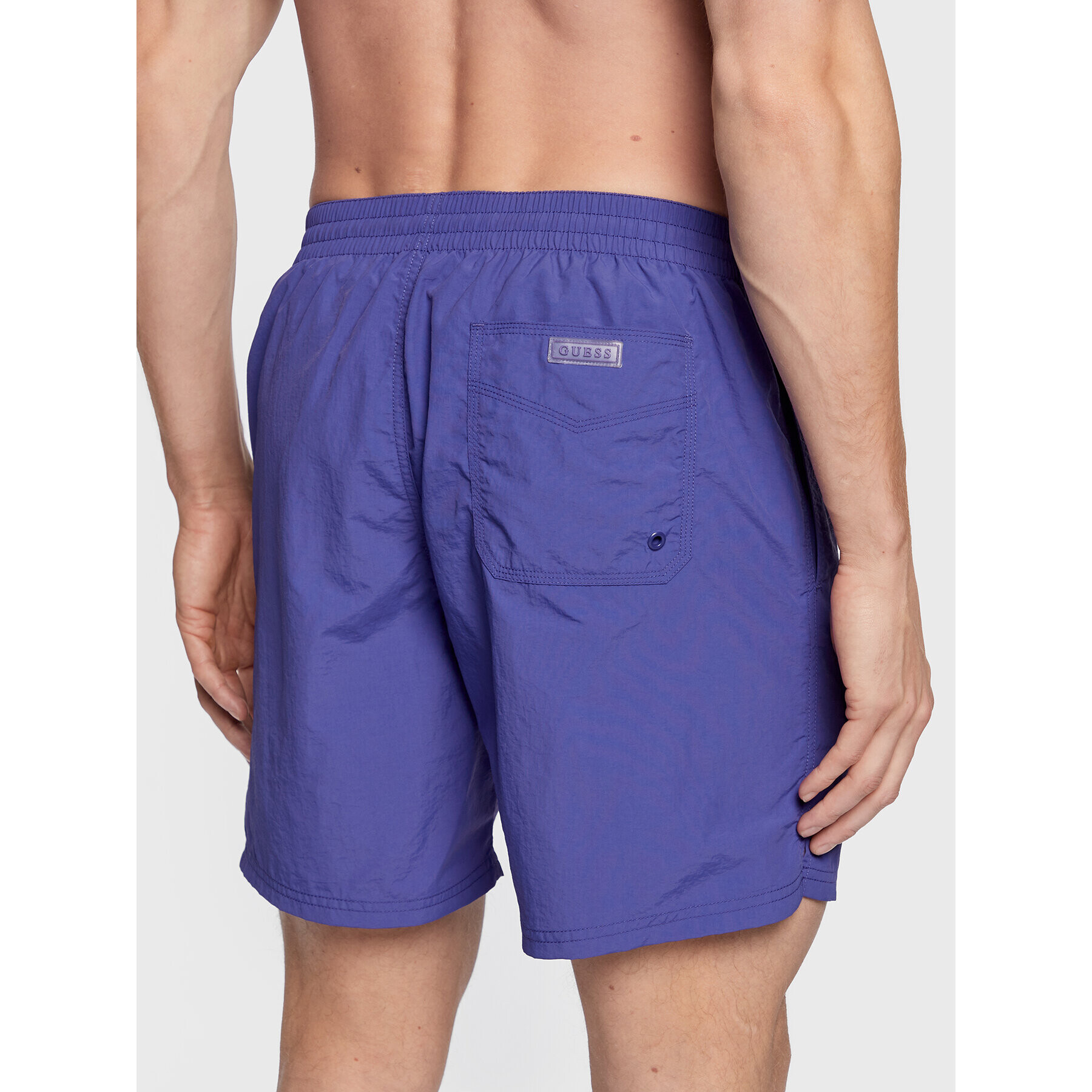 Guess Pantaloni scurți pentru înot F3GT00 WFFI2 Violet Regular Fit - Pled.ro