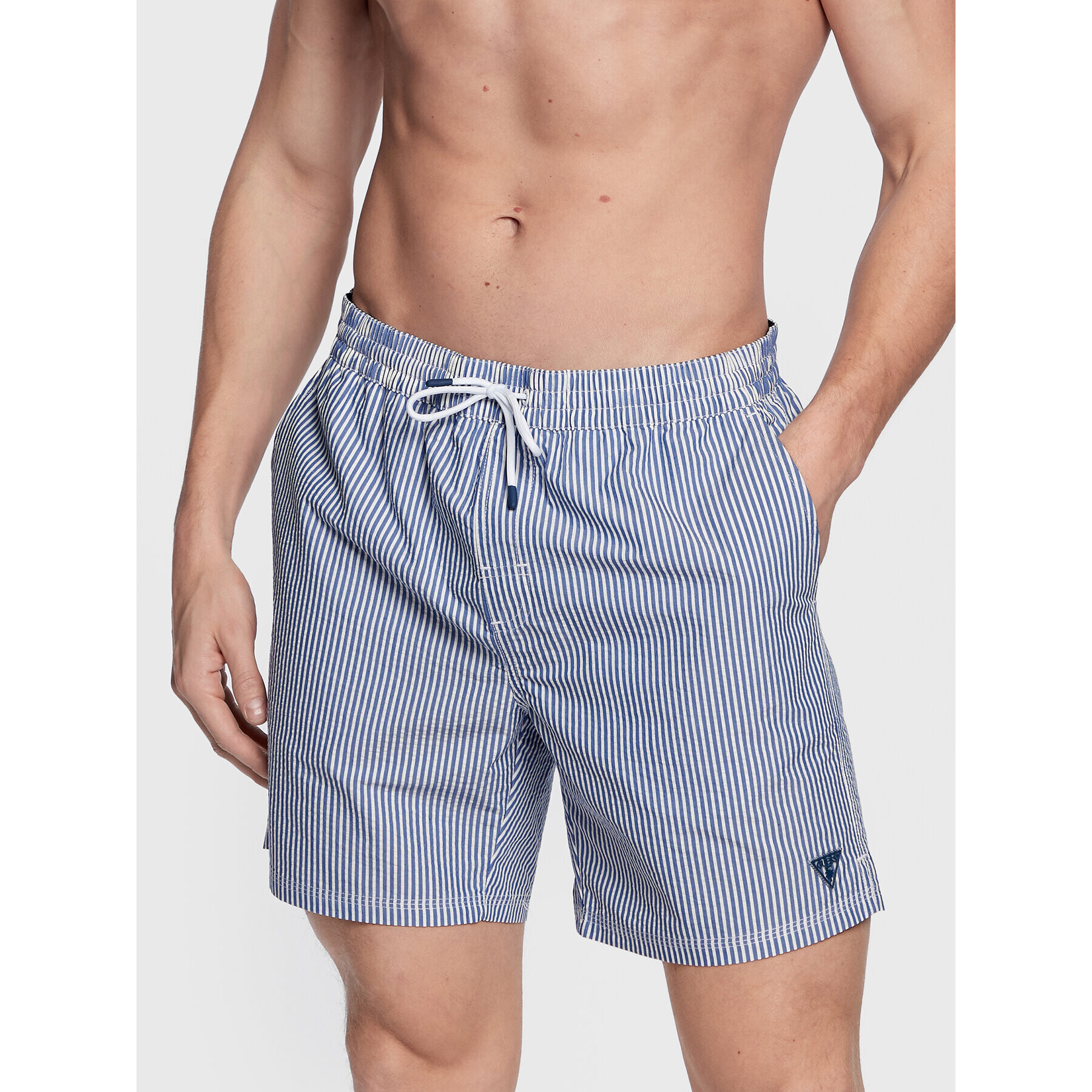 Guess Pantaloni scurți pentru înot F3GT06 WO07J Colorat Regular Fit - Pled.ro