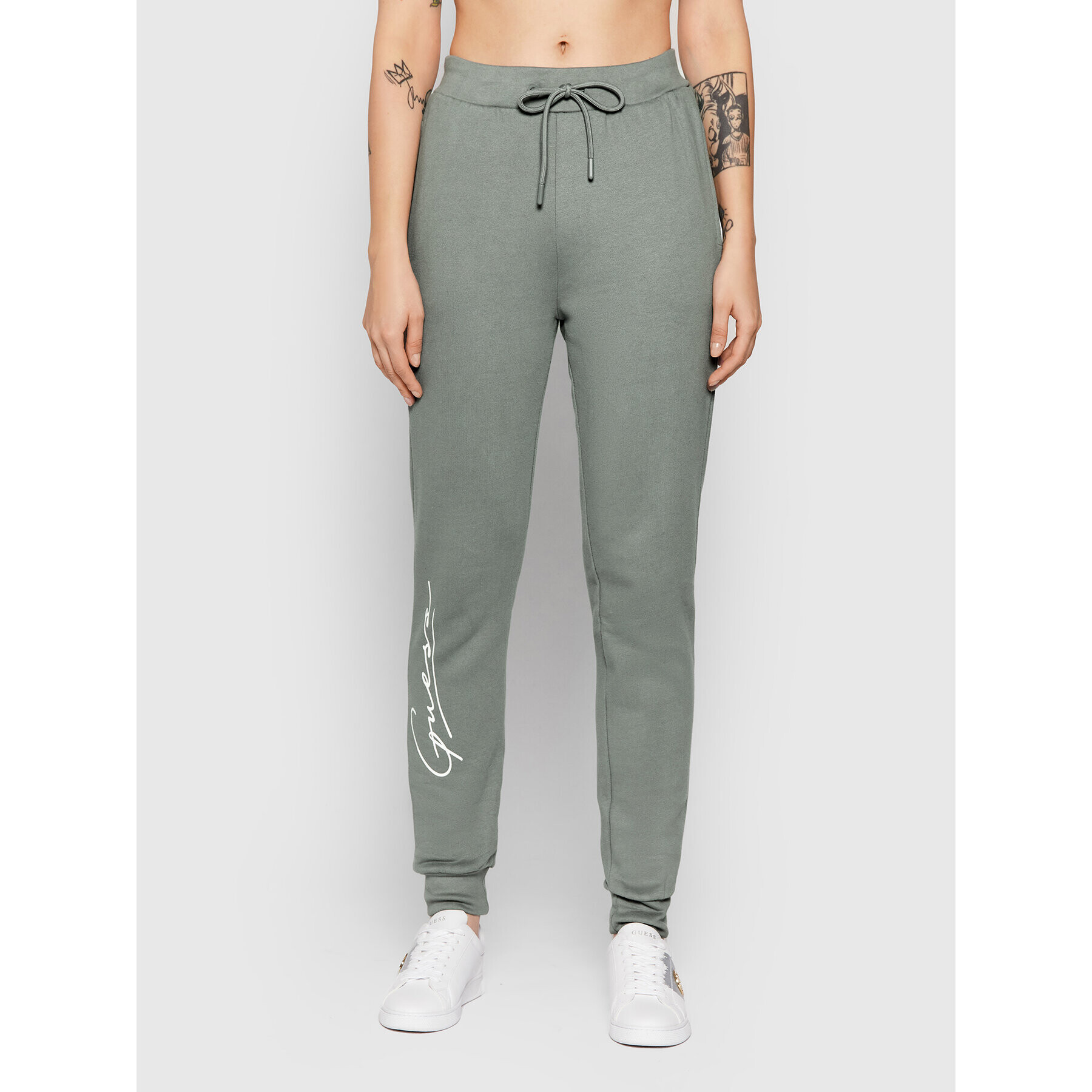 Guess Pantaloni trening Alexandra O1BA11 KAOR1 Gri Regular Fit - Pled.ro