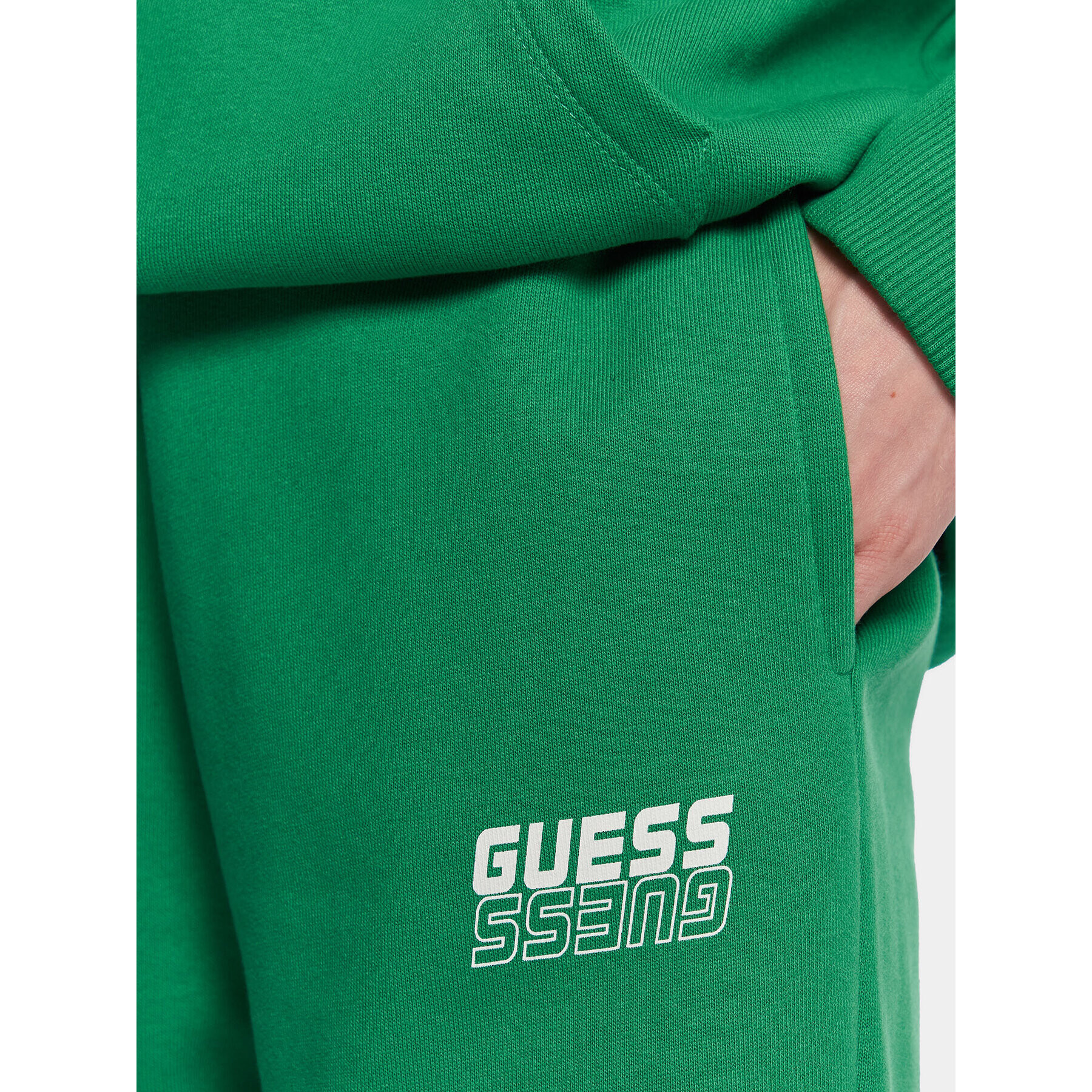 Guess Pantaloni trening Alisha V2BB18 K9V34 Verde Regular Fit - Pled.ro