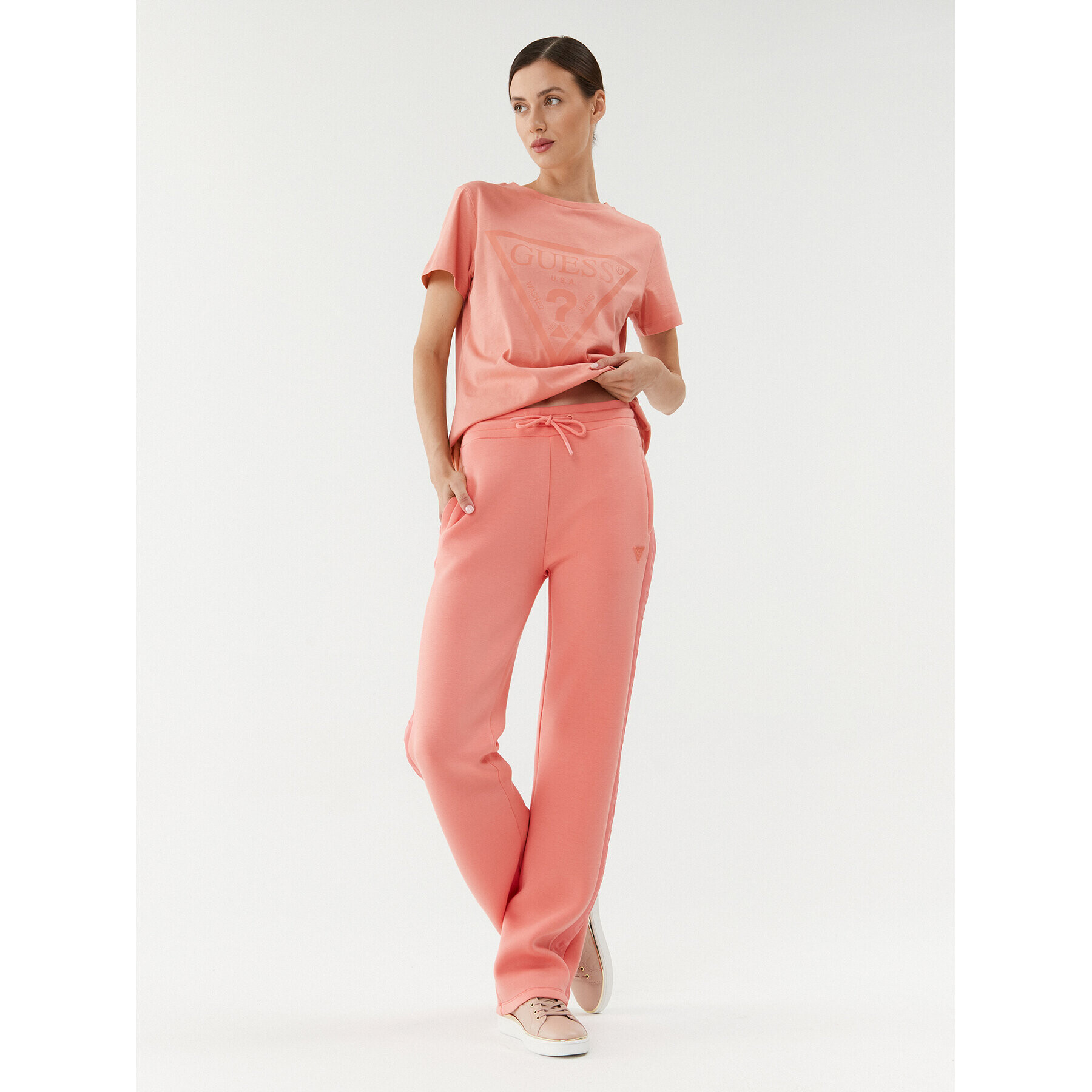 Guess Pantaloni trening Brenda V3RB21 K7UW2 Coral Regular Fit - Pled.ro