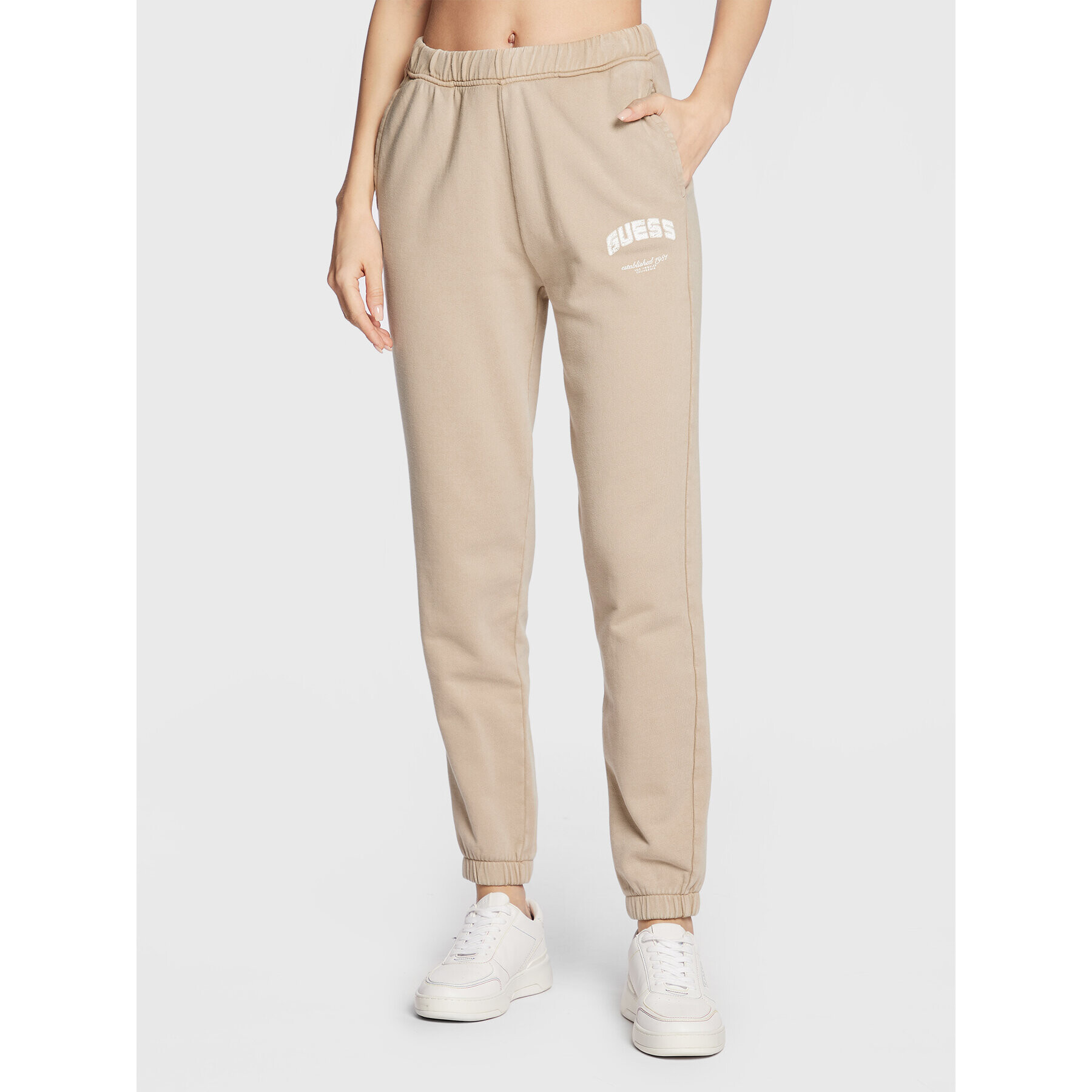 Guess Pantaloni trening Bryony V2YB05 FL04D Bej Regular Fit - Pled.ro