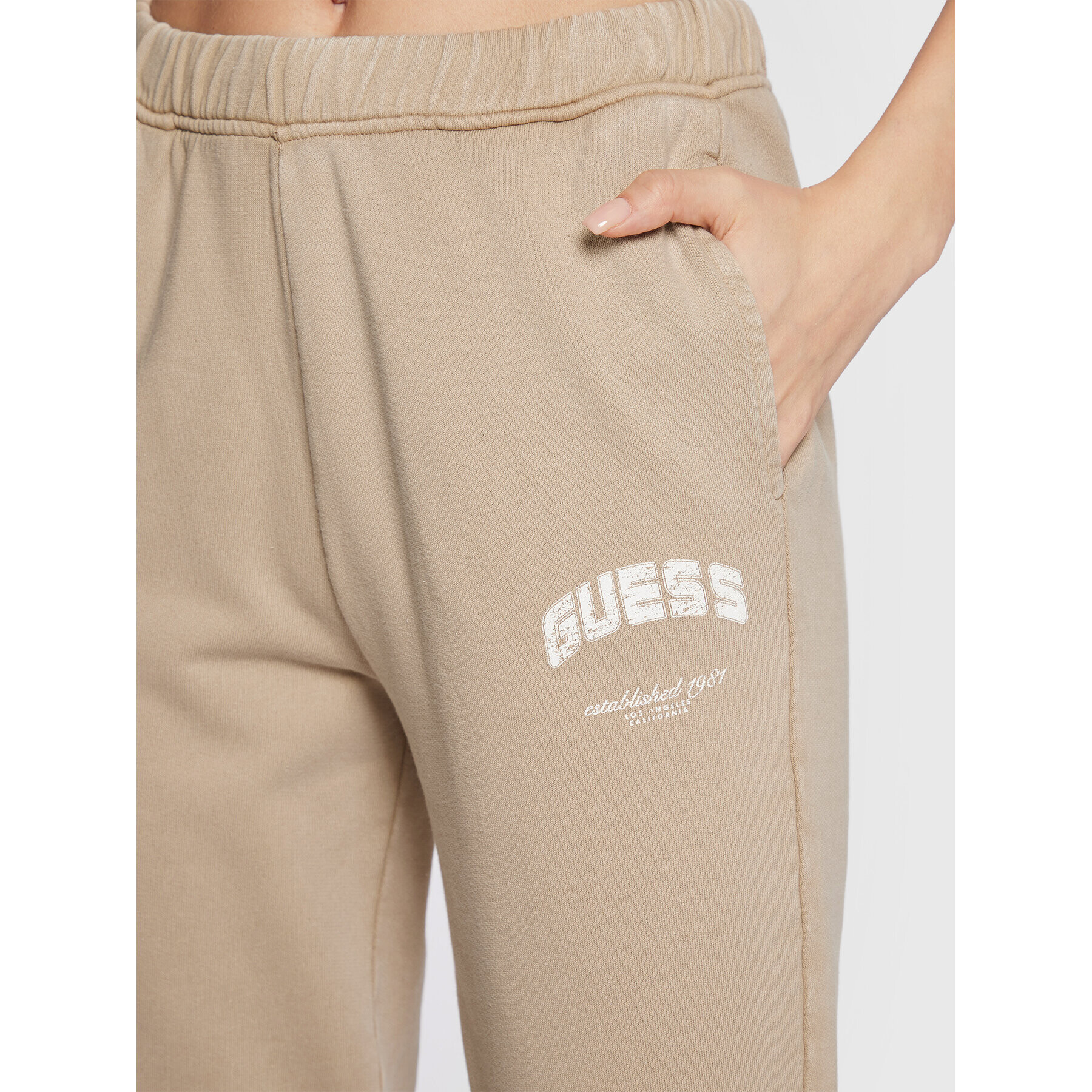 Guess Pantaloni trening Bryony V2YB05 FL04D Bej Regular Fit - Pled.ro