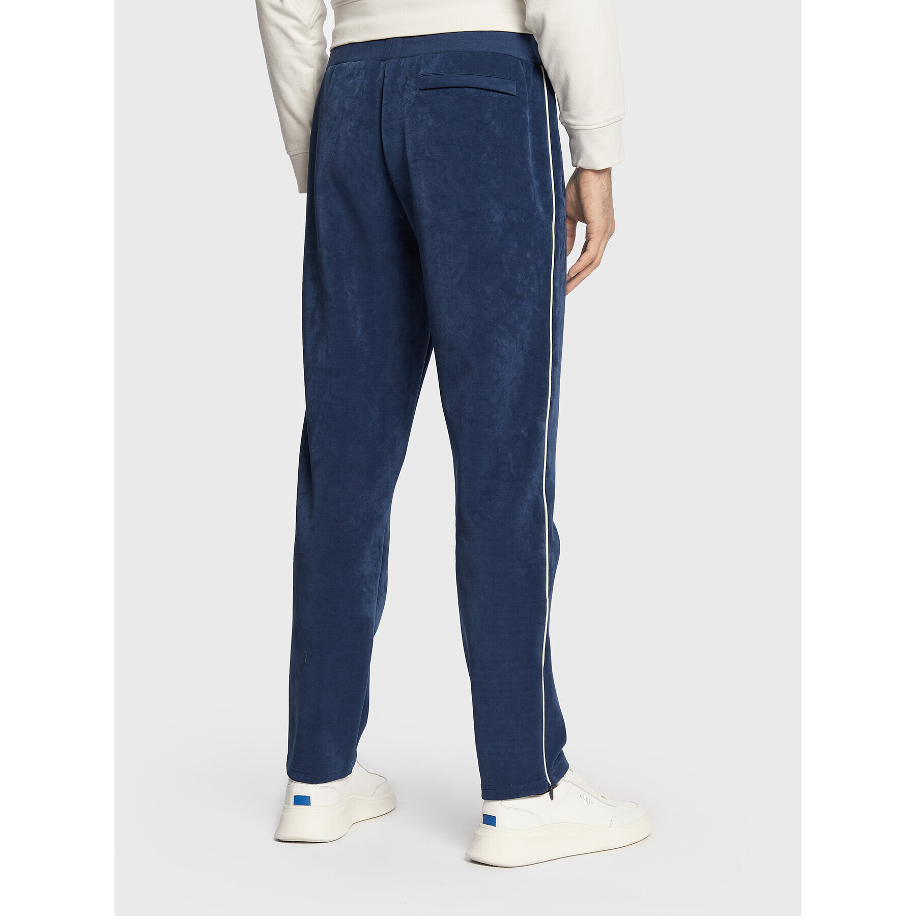 Guess Pantaloni trening Harve Z2BB03 KBC00 Bleumarin Regular Fit - Pled.ro