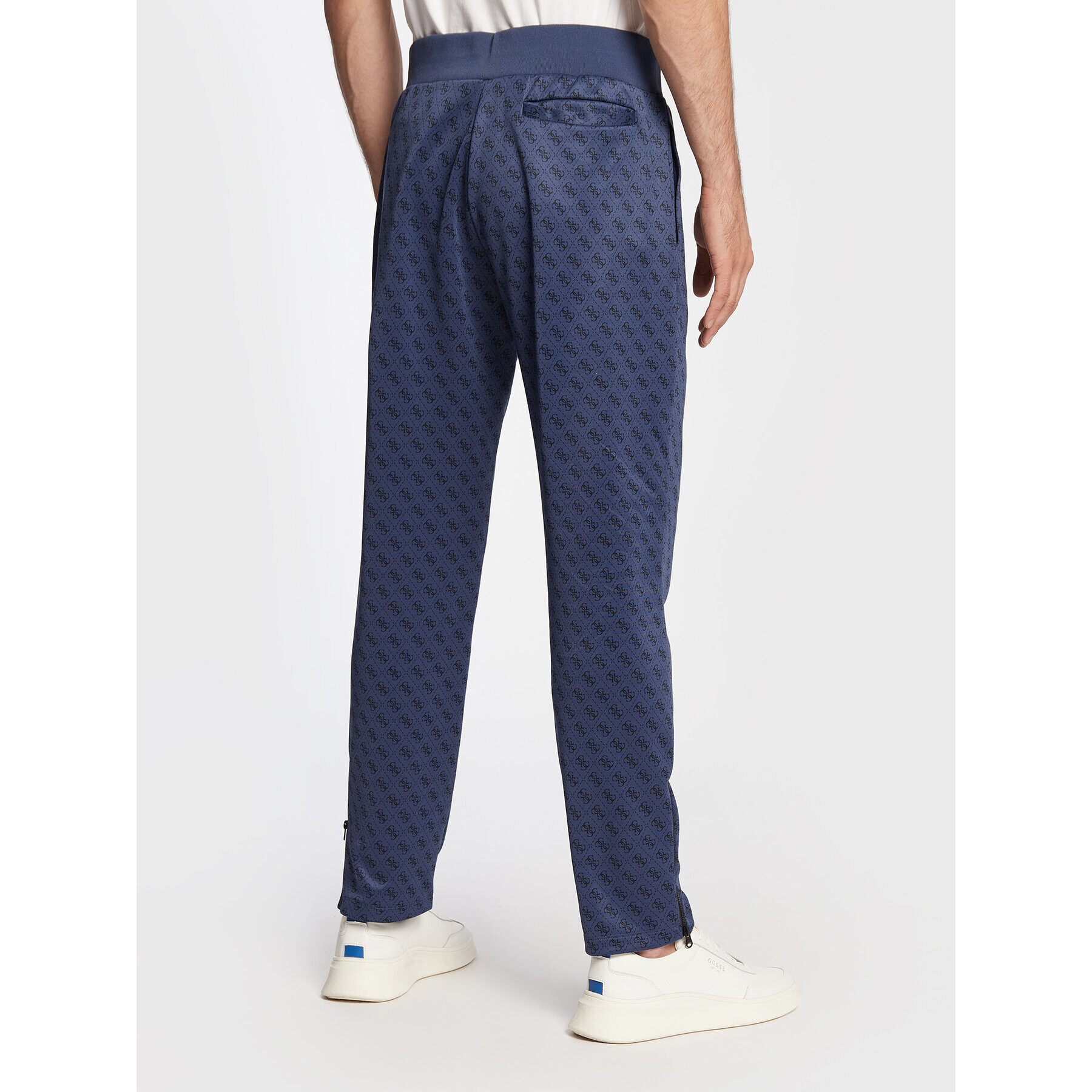 Guess Pantaloni trening Korbin Z2BB05 FL04Q Bleumarin Regular Fit - Pled.ro