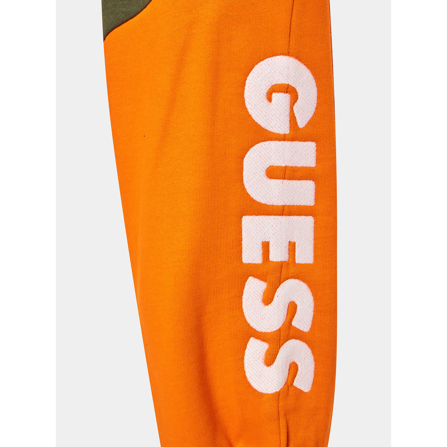 Guess Pantaloni trening L3BQ11 KAX73 Kaki Relaxed Fit - Pled.ro