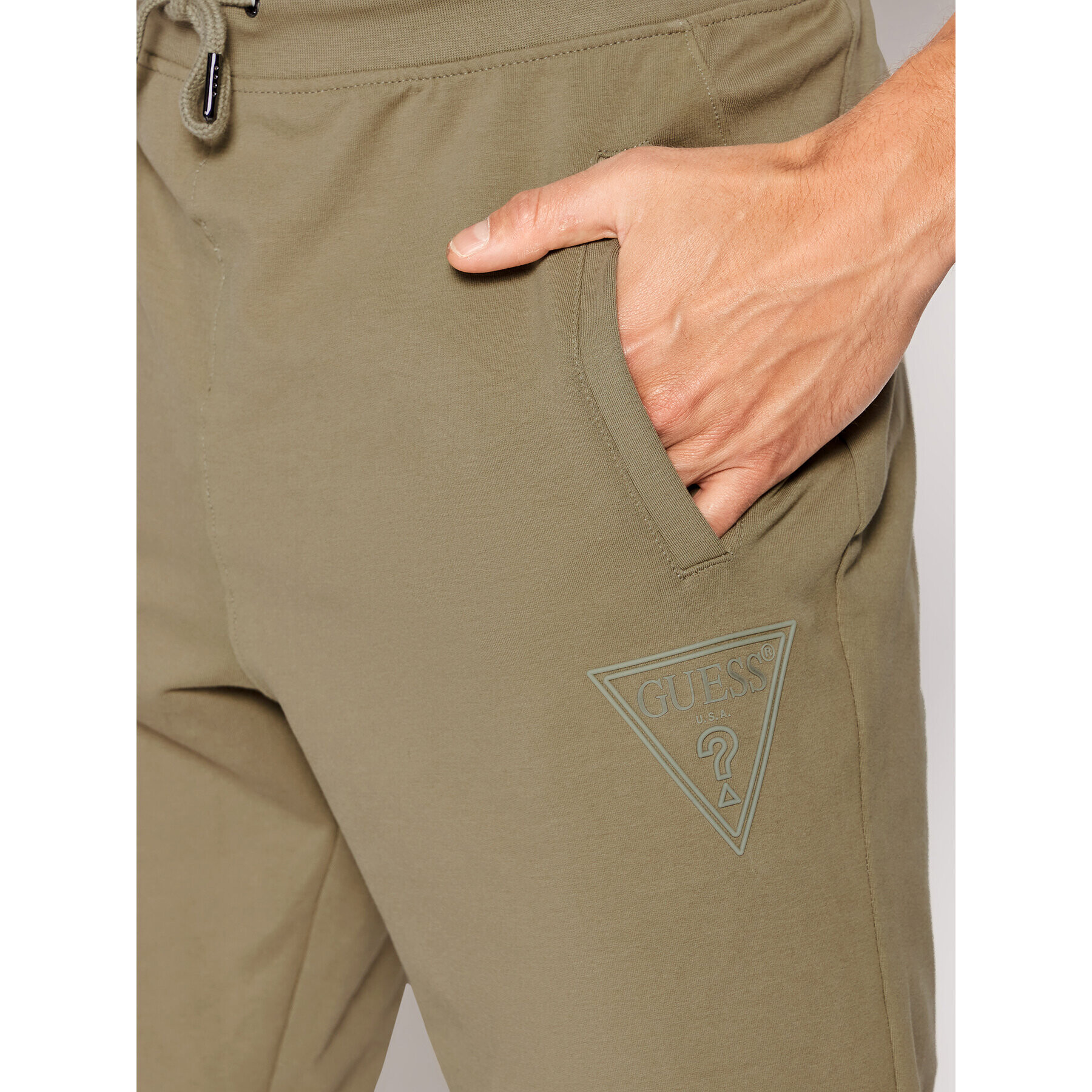 Guess Pantaloni trening M2YB37 K6ZS1 Verde Slim Fit - Pled.ro