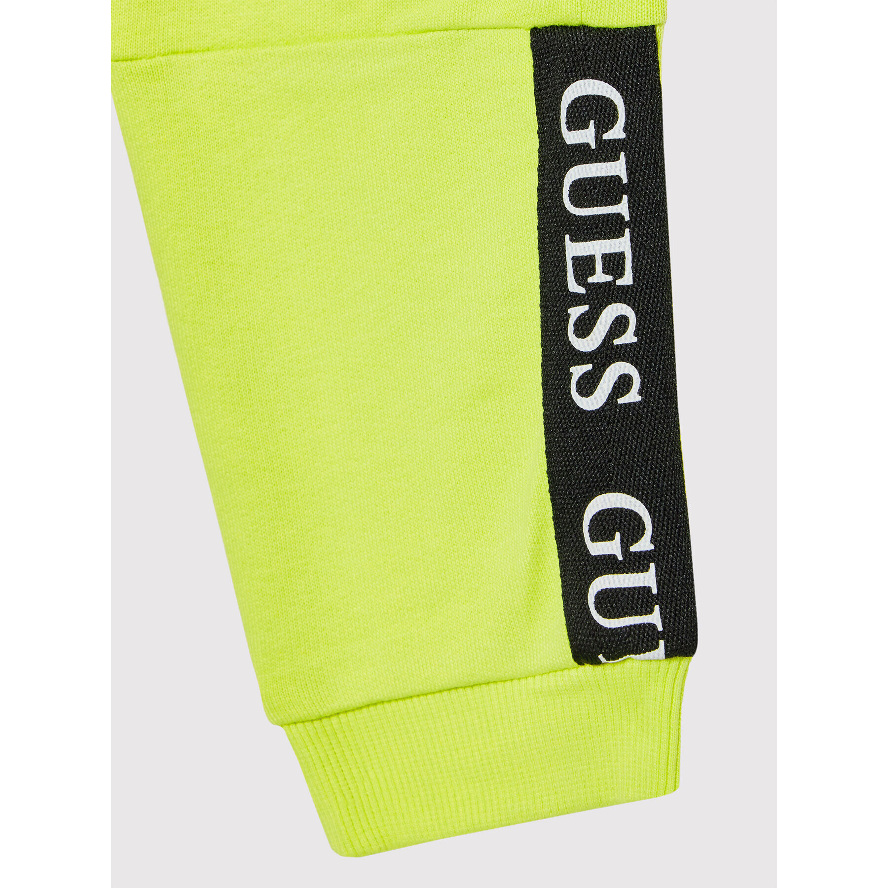 Guess Pantaloni trening N2RQ11 KA6R0 Verde Regular Fit - Pled.ro