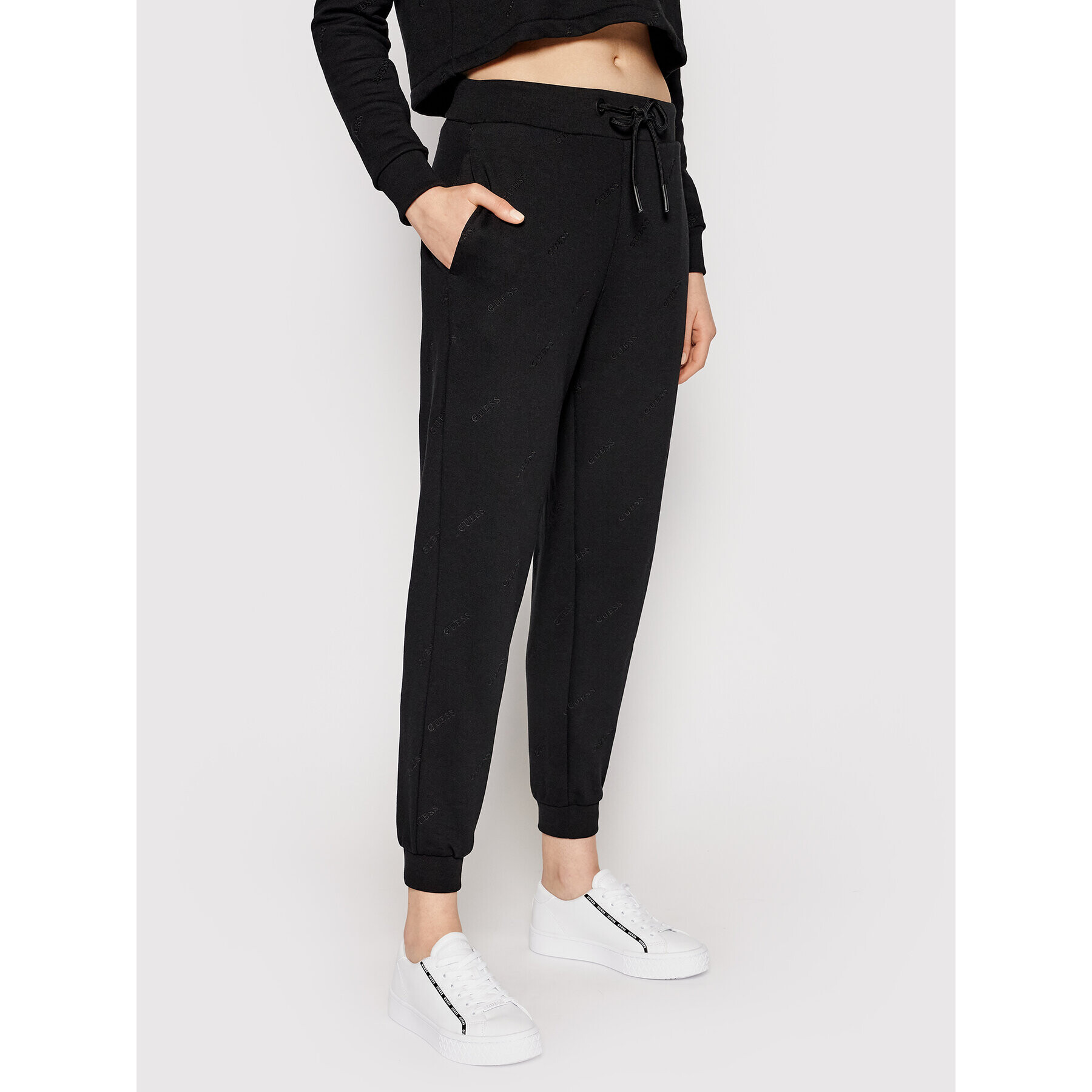 Guess Pantaloni trening O1GA14 K8800 Negru Regular Fit - Pled.ro