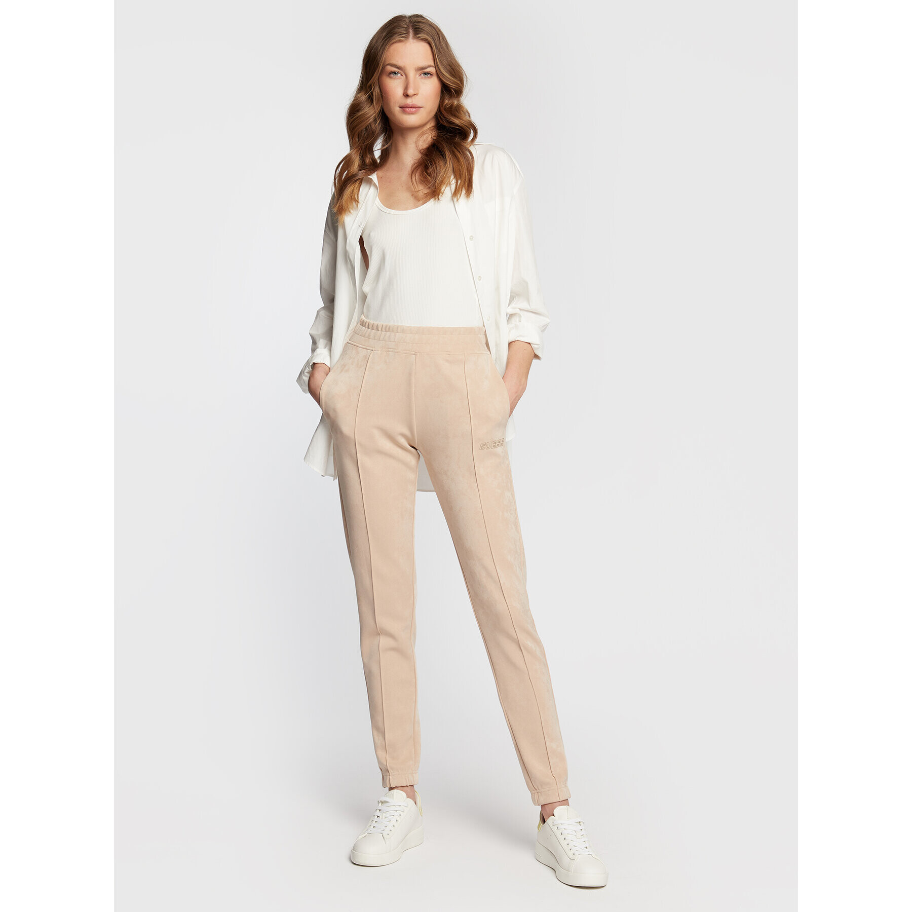 Guess Pantaloni trening V2BB03 KBC00 Bej Regular Fit - Pled.ro