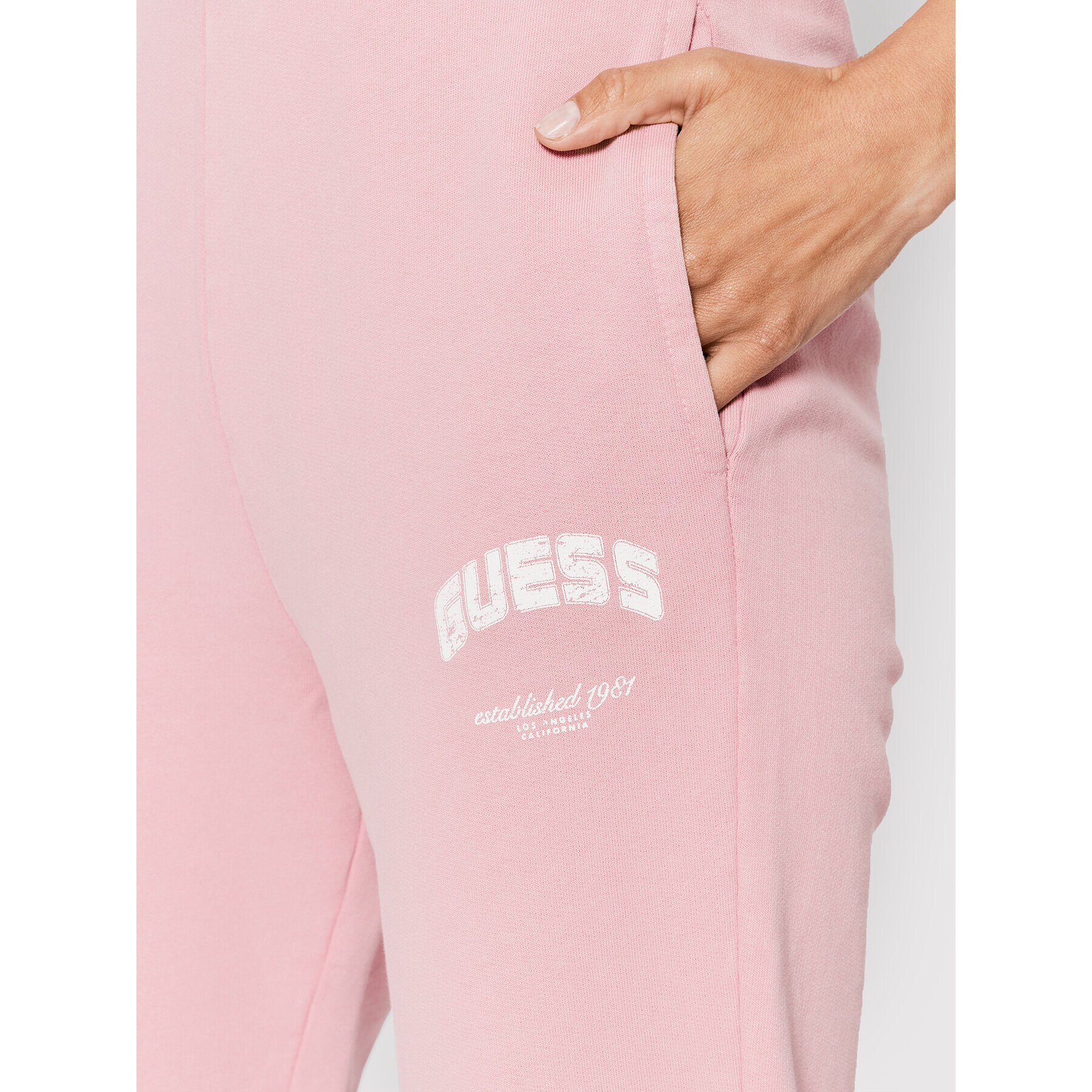 Guess Pantaloni trening V2YB05 FL04D Roz Regular Fit - Pled.ro