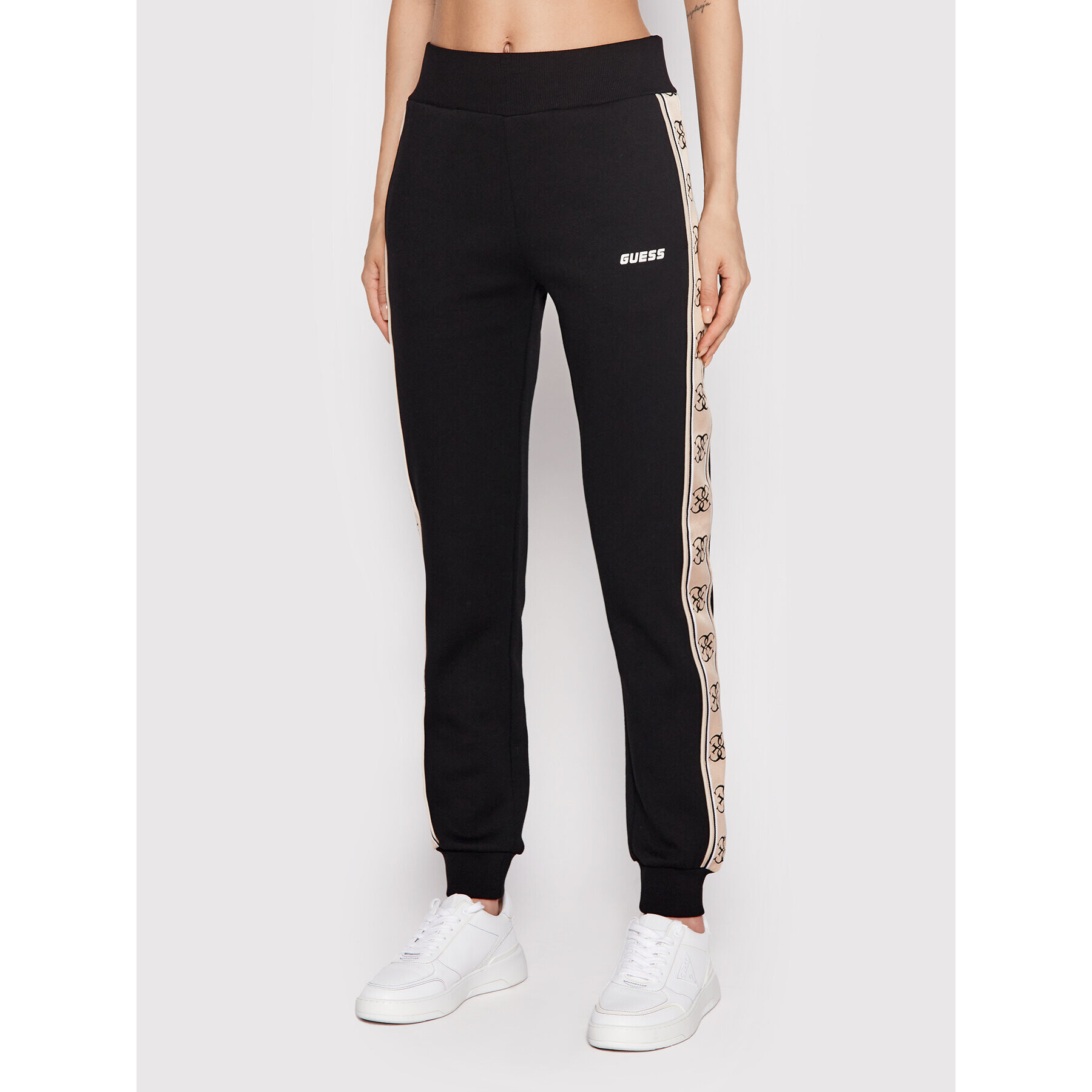 Guess Pantaloni trening V2YB15 KA3P1 Negru Regular Fit - Pled.ro