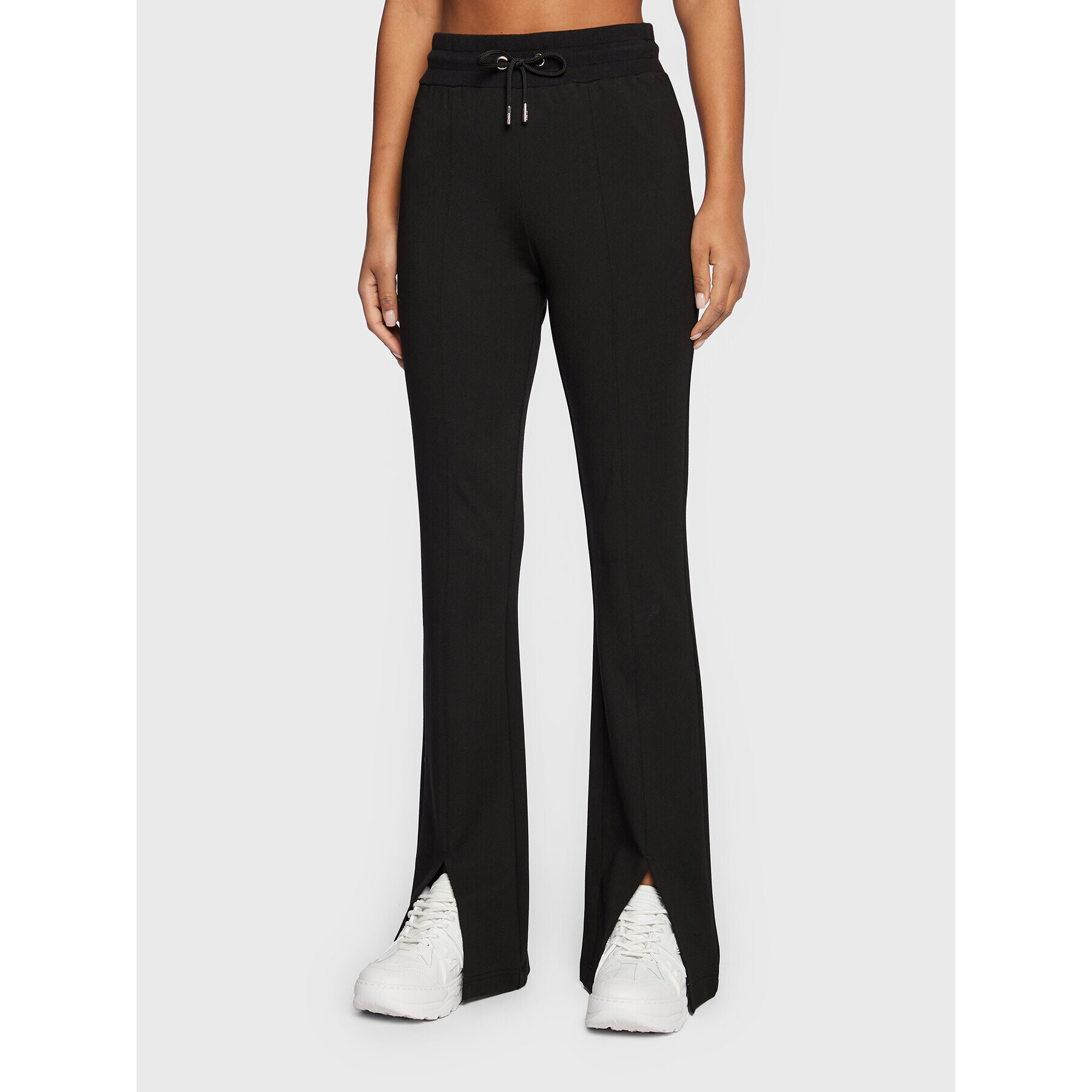 Guess Pantaloni trening W3RB53 KBJP2 Negru Regular Fit - Pled.ro