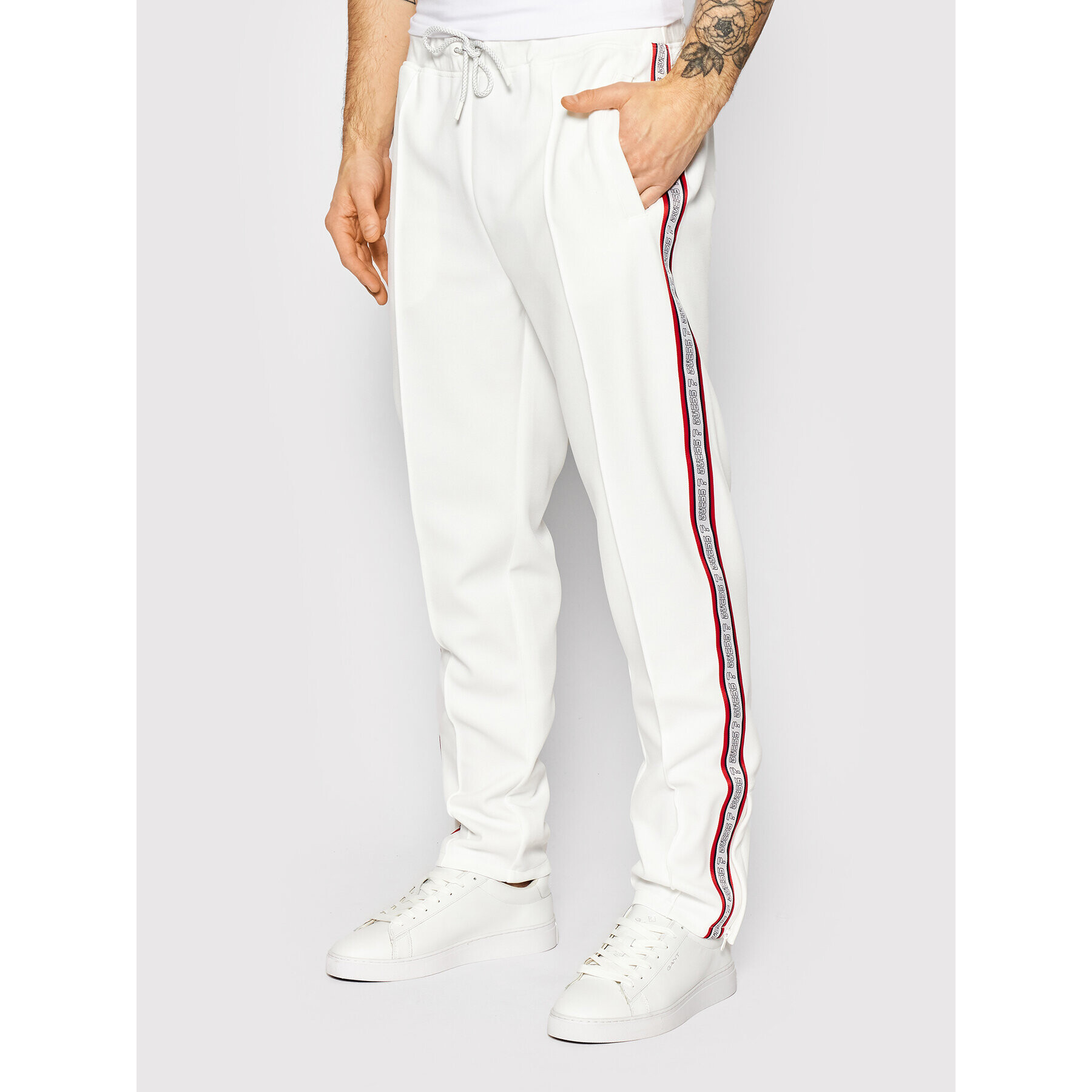 Guess Pantaloni trening Z2GB00 KB210 Alb Regular Fit - Pled.ro