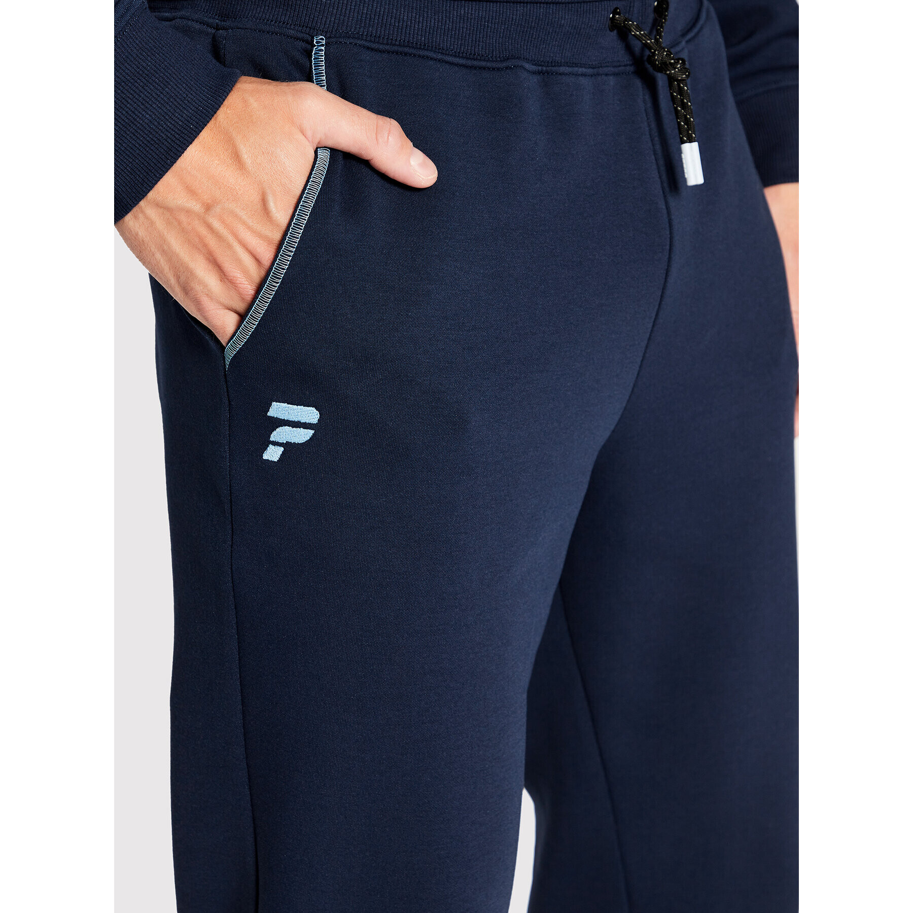 Guess Pantaloni trening Z2YB00 KA3P1 Bleumarin Regular Fit - Pled.ro