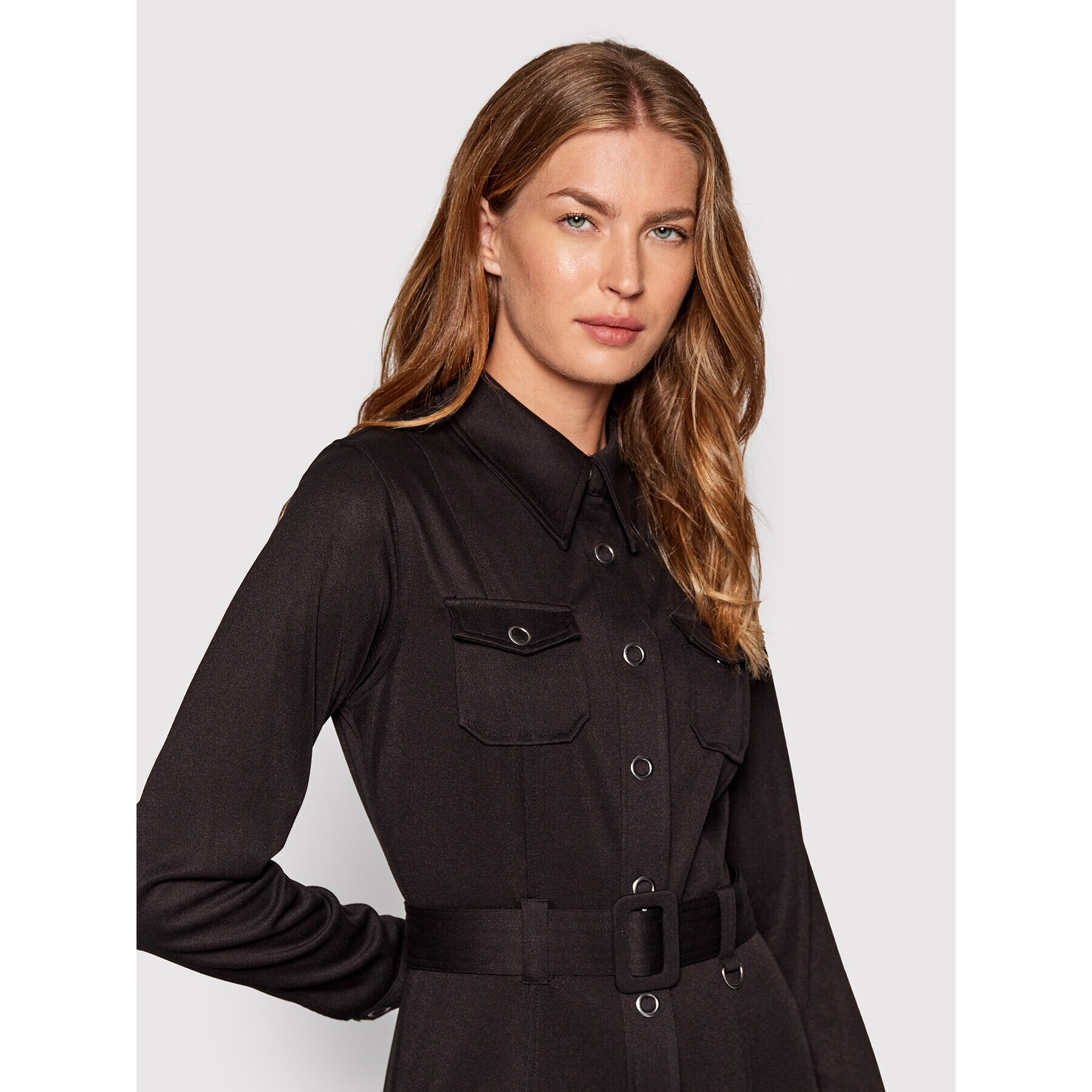 Guess Rochie tip cămașă W2YK72 KB7H0 Negru Regular Fit - Pled.ro