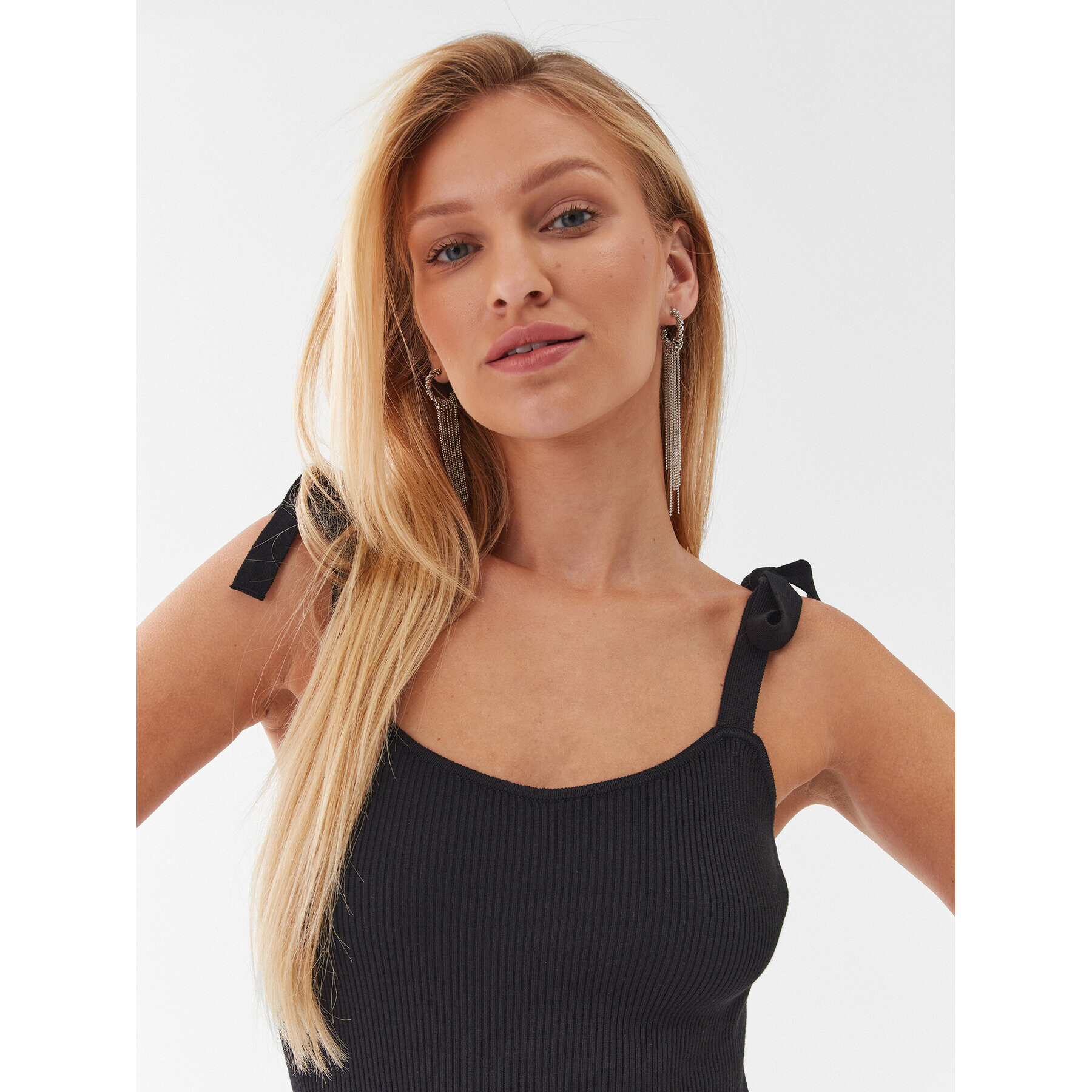 Guess Rochie tricotată W3YK83 Z2YK2 Negru Slim Fit - Pled.ro