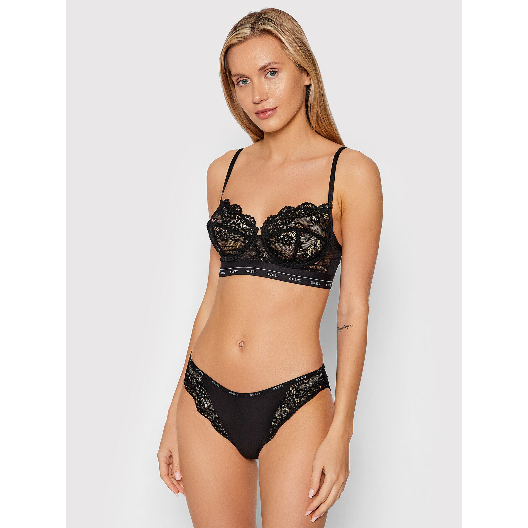 Guess Sutien cu armătură Aria O0BC15 PZ01C Negru - Pled.ro