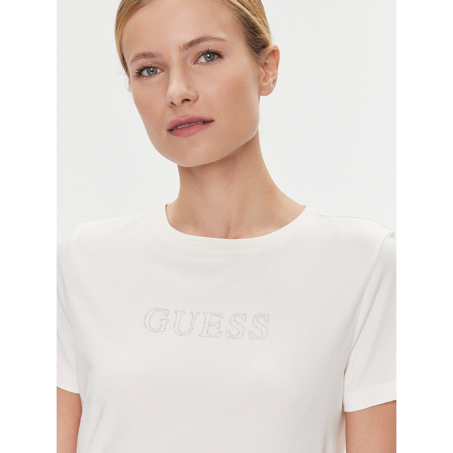 Guess Tricou Briana V3BI11 J1314 Écru Regular Fit - Pled.ro