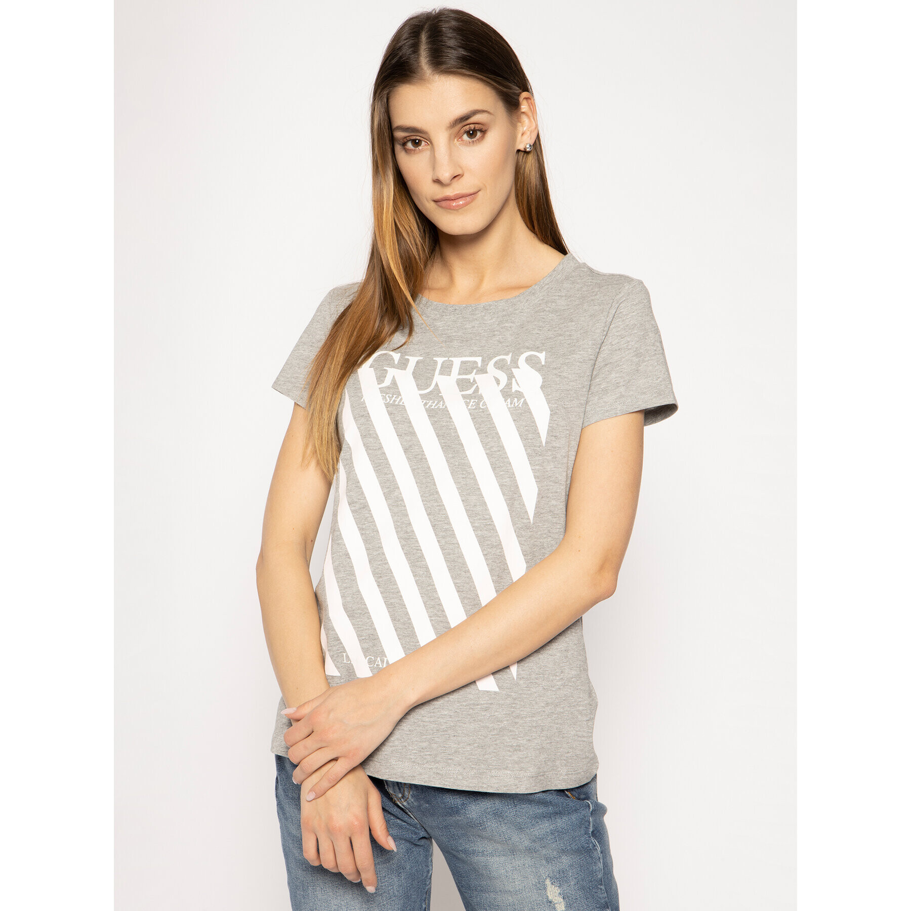 Guess Tricou Creamy Tee W0GI57 JA900 Gri Regular Fit - Pled.ro