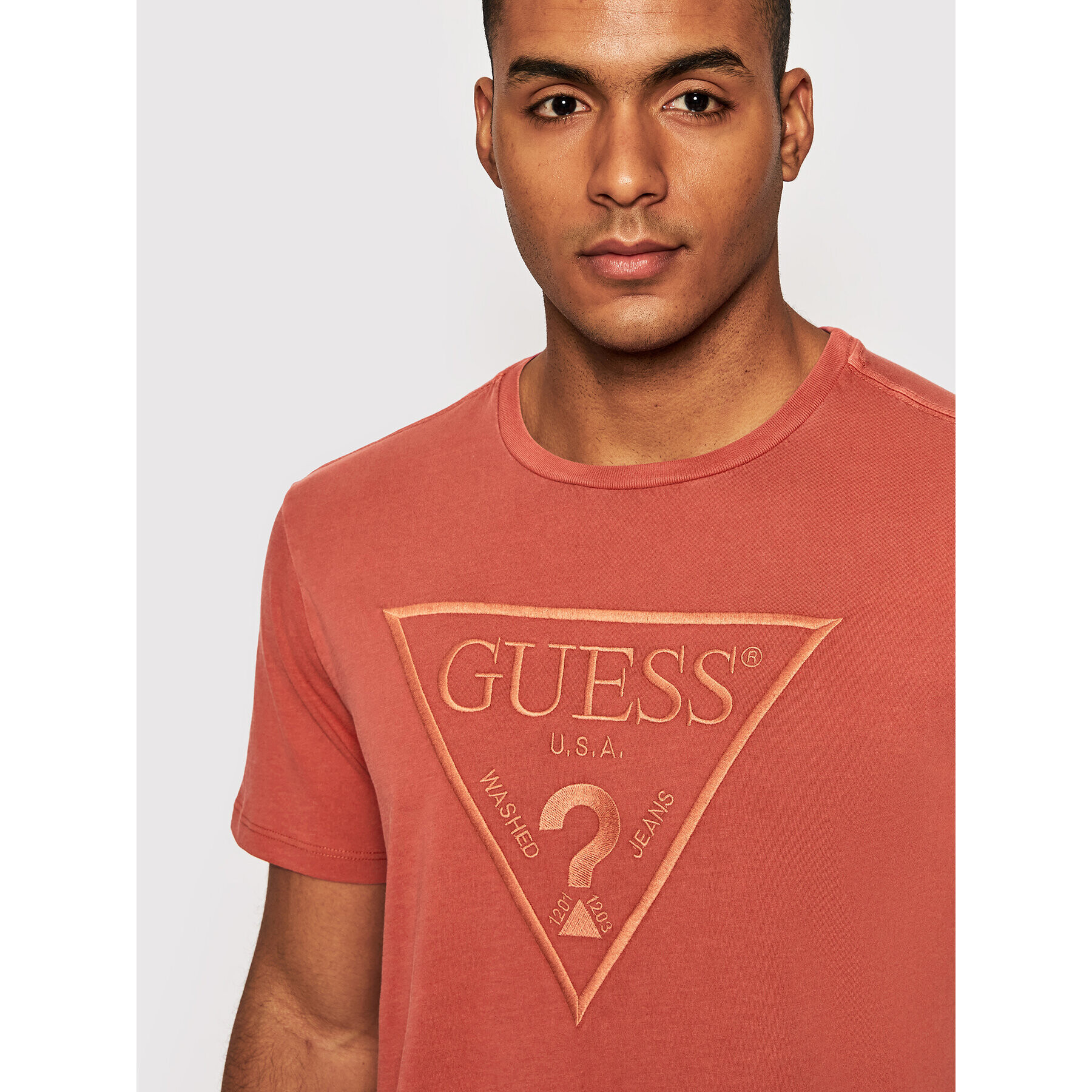 Guess Tricou Embroidered Logo M0BI1J R9YK0 Roșu Regular Fit - Pled.ro