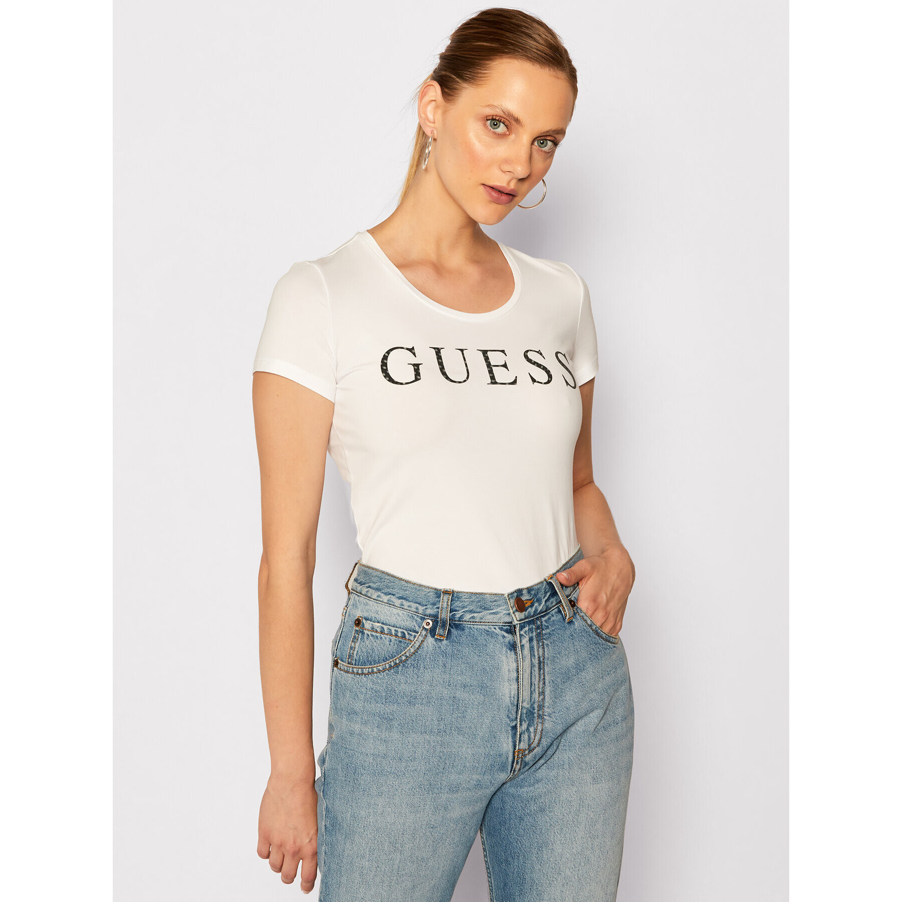 Guess Tricou Emma W0YI0F J1300 Alb Regular Fit - Pled.ro