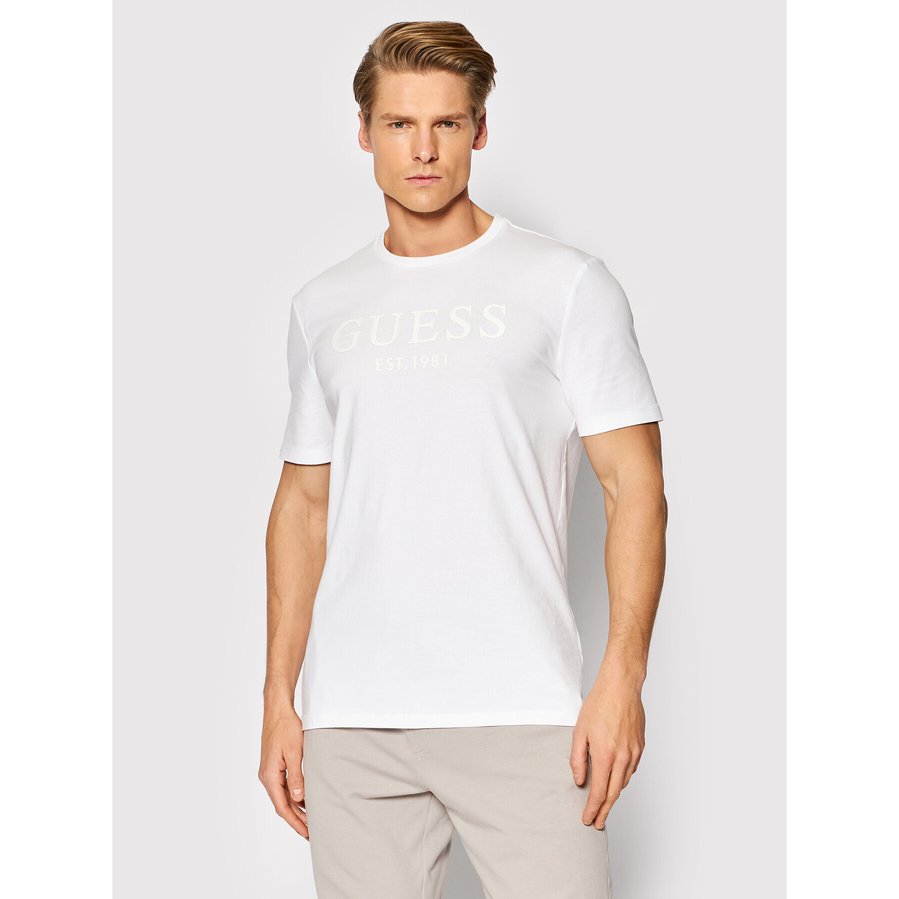 Guess Tricou Gammy M2RI29 J1311 Alb Slim Fit - Pled.ro