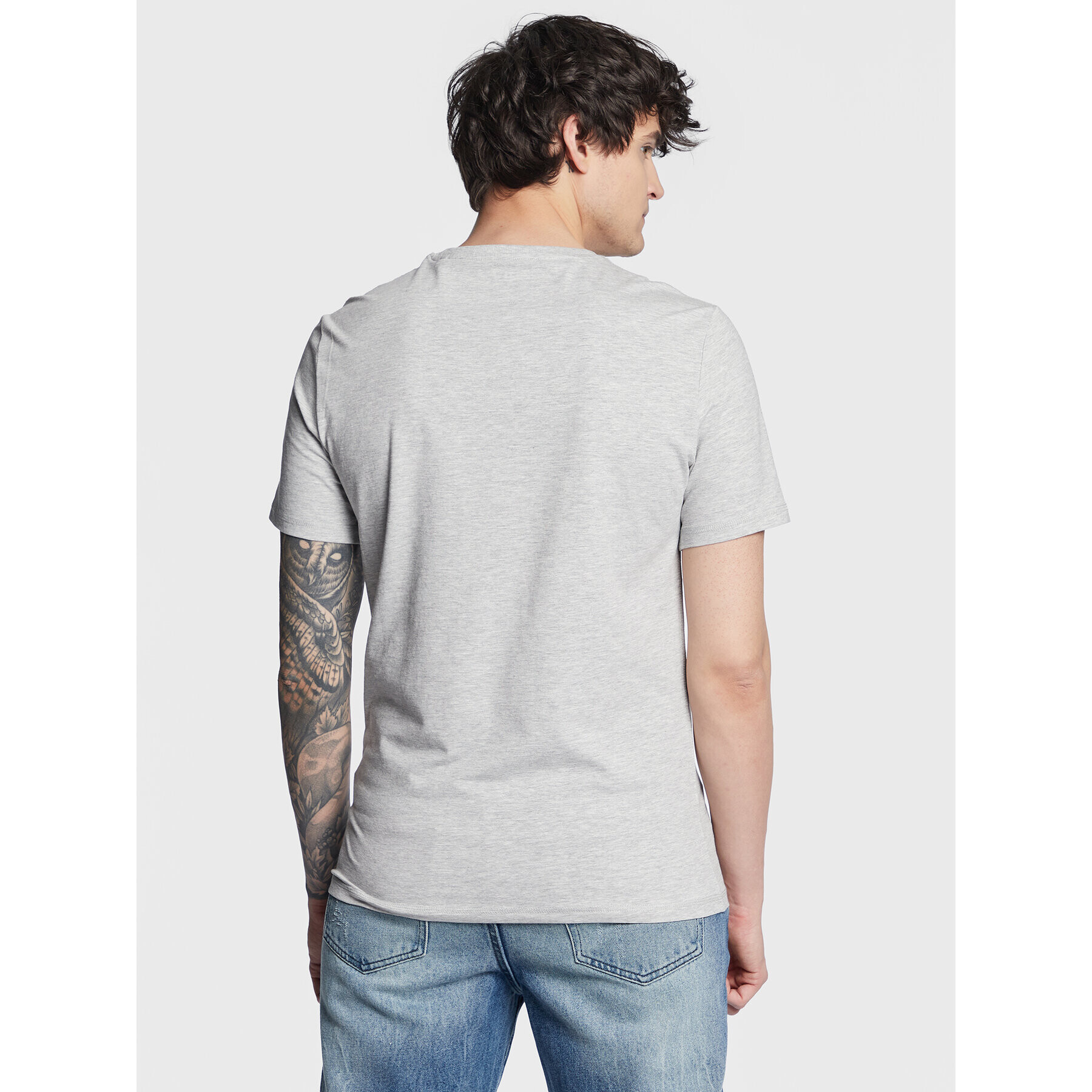 Guess Tricou Geo Triangle M3GI23 J1314 Gri Slim Fit - Pled.ro