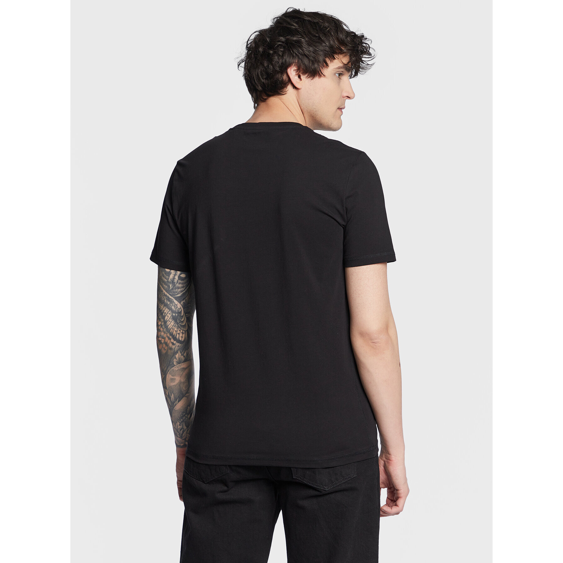 Guess Tricou Geo Triangle M3GI23 J1314 Negru Slim Fit - Pled.ro