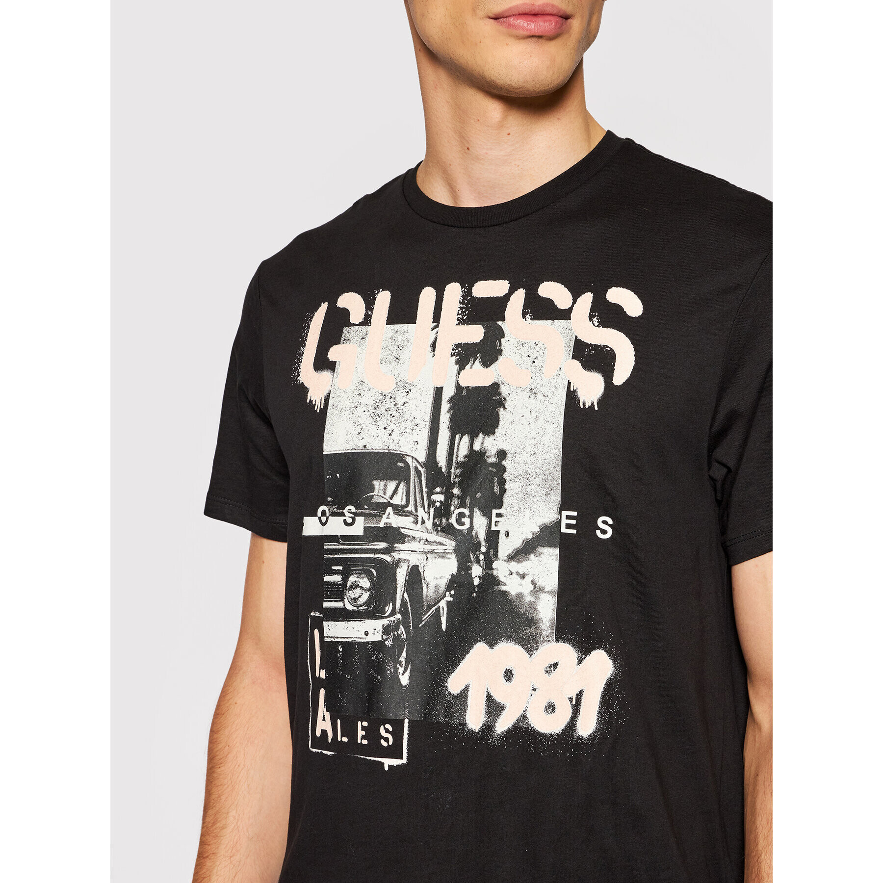 Guess Tricou M1BI34 KARC9 Negru Regular Fit - Pled.ro