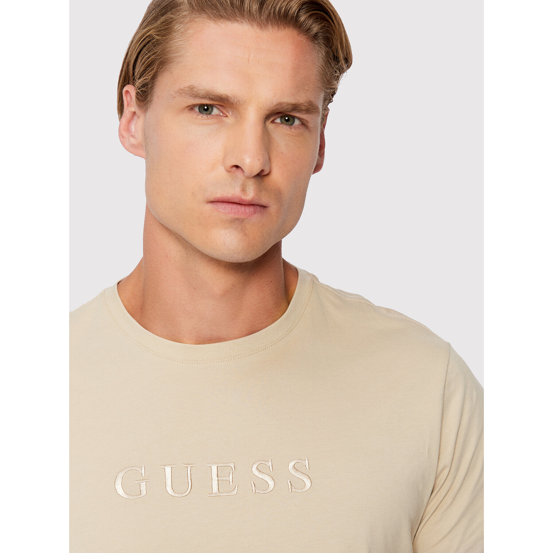 Guess Tricou M2BP47 K7HD0 Bej Regular Fit - Pled.ro