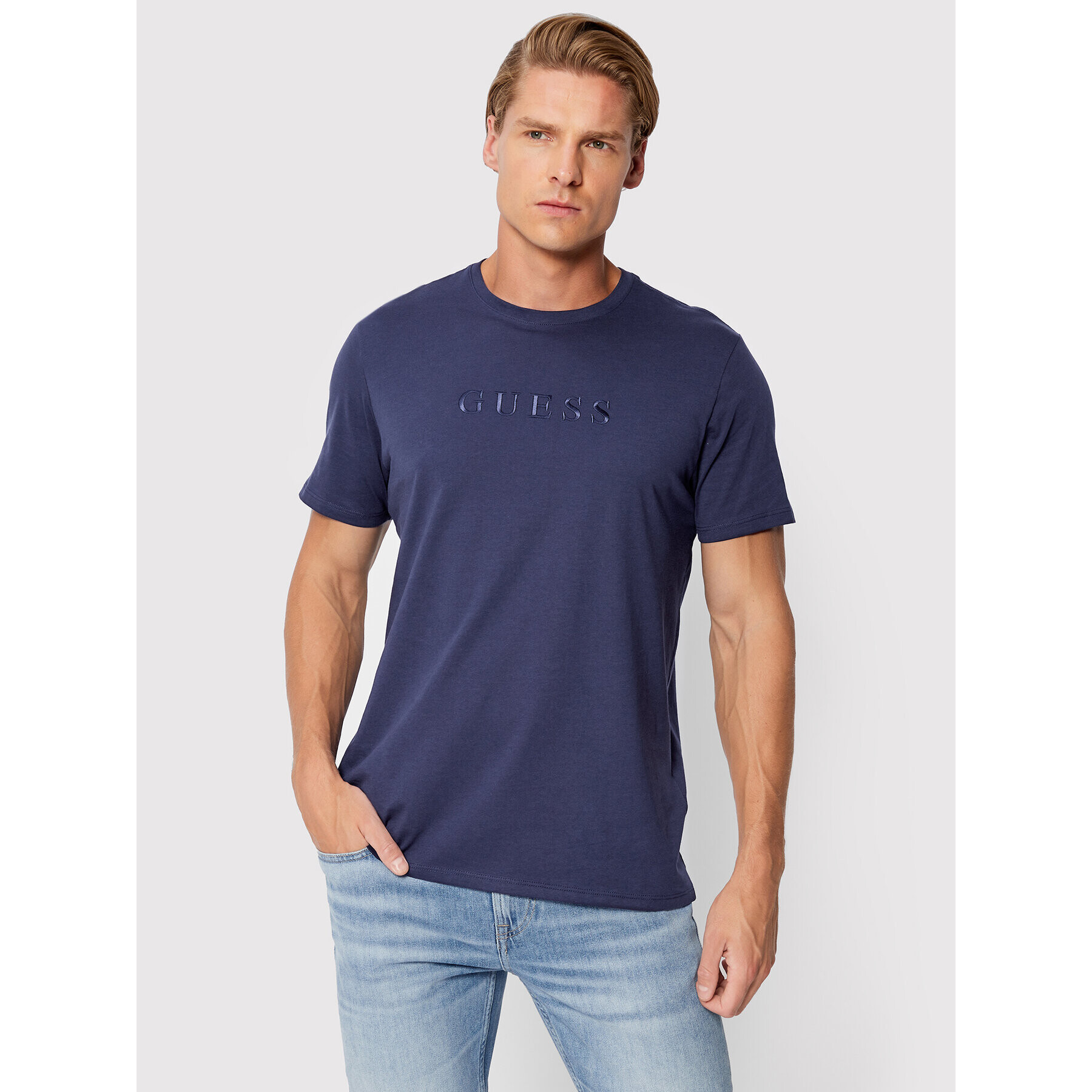 Guess Tricou M2BP47 K7HD0 Bleumarin Regular Fit - Pled.ro