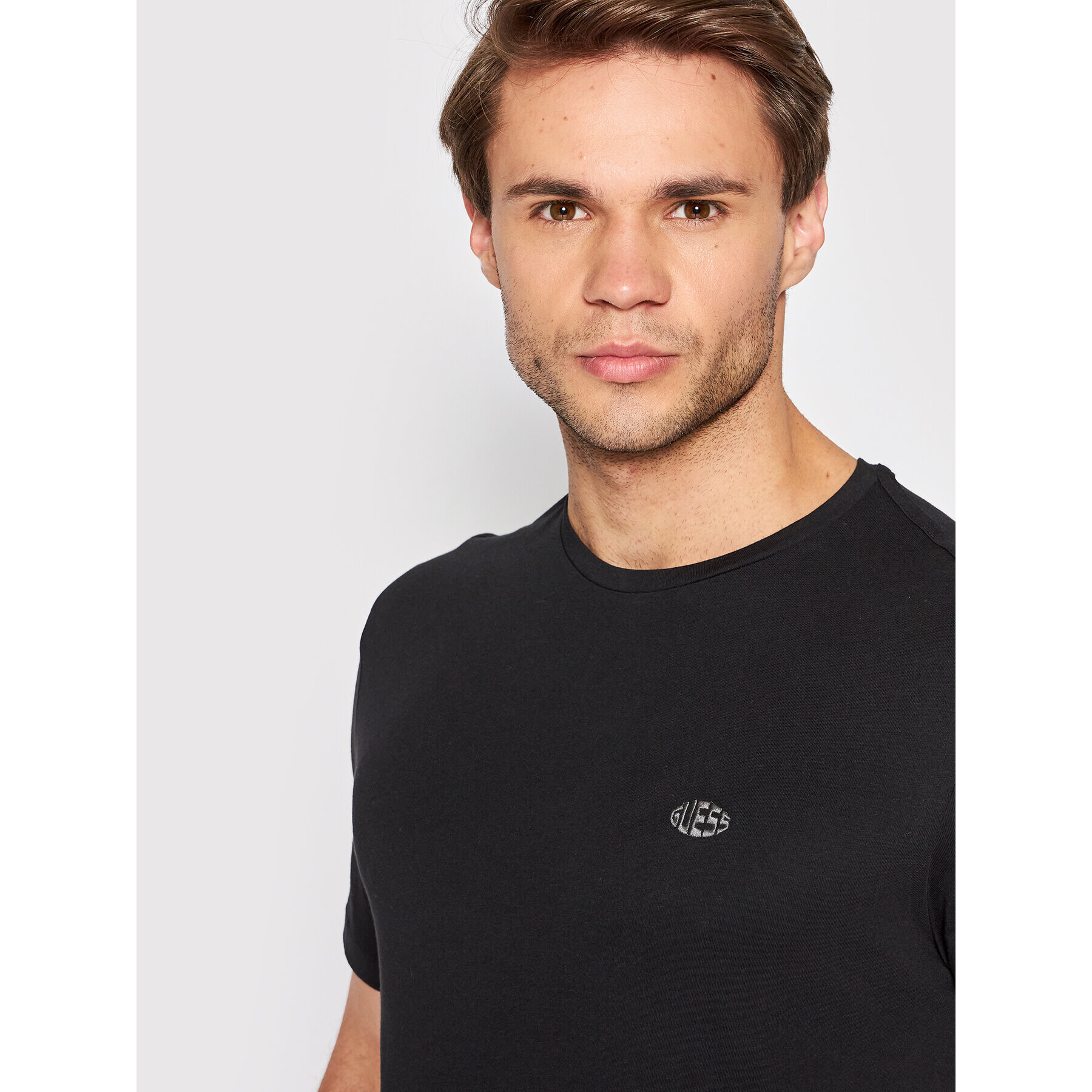 Guess Tricou M2YI40 KB7N1 Negru Slim Fit - Pled.ro