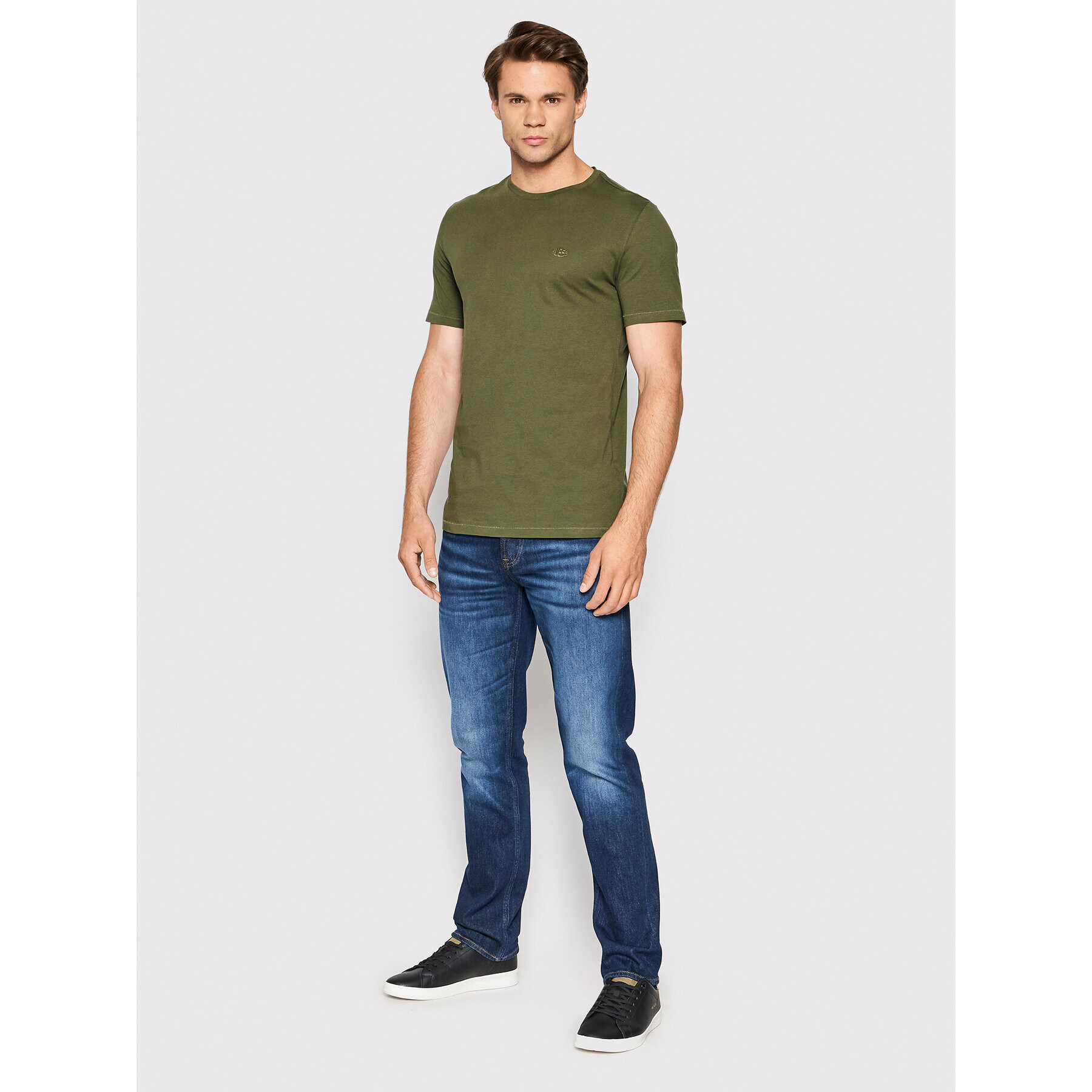 Guess Tricou M2YI40 KB7N1 Verde Slim Fit - Pled.ro