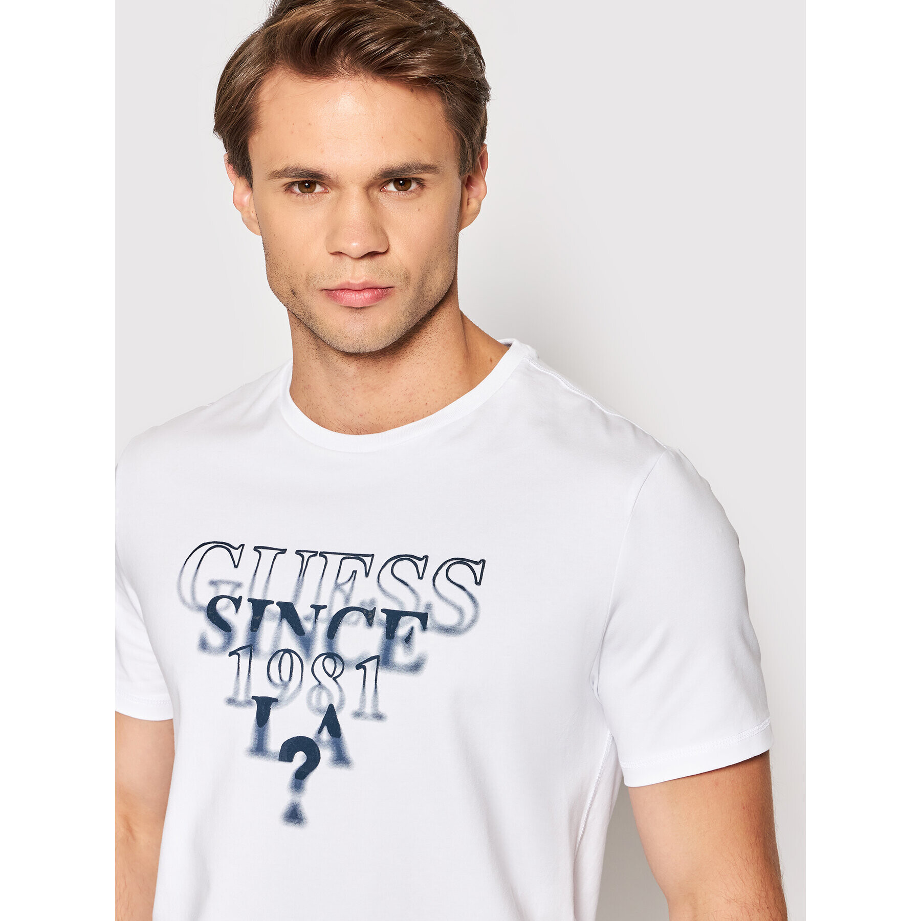 Guess Tricou M2YI44 J1311 Alb Slim Fit - Pled.ro